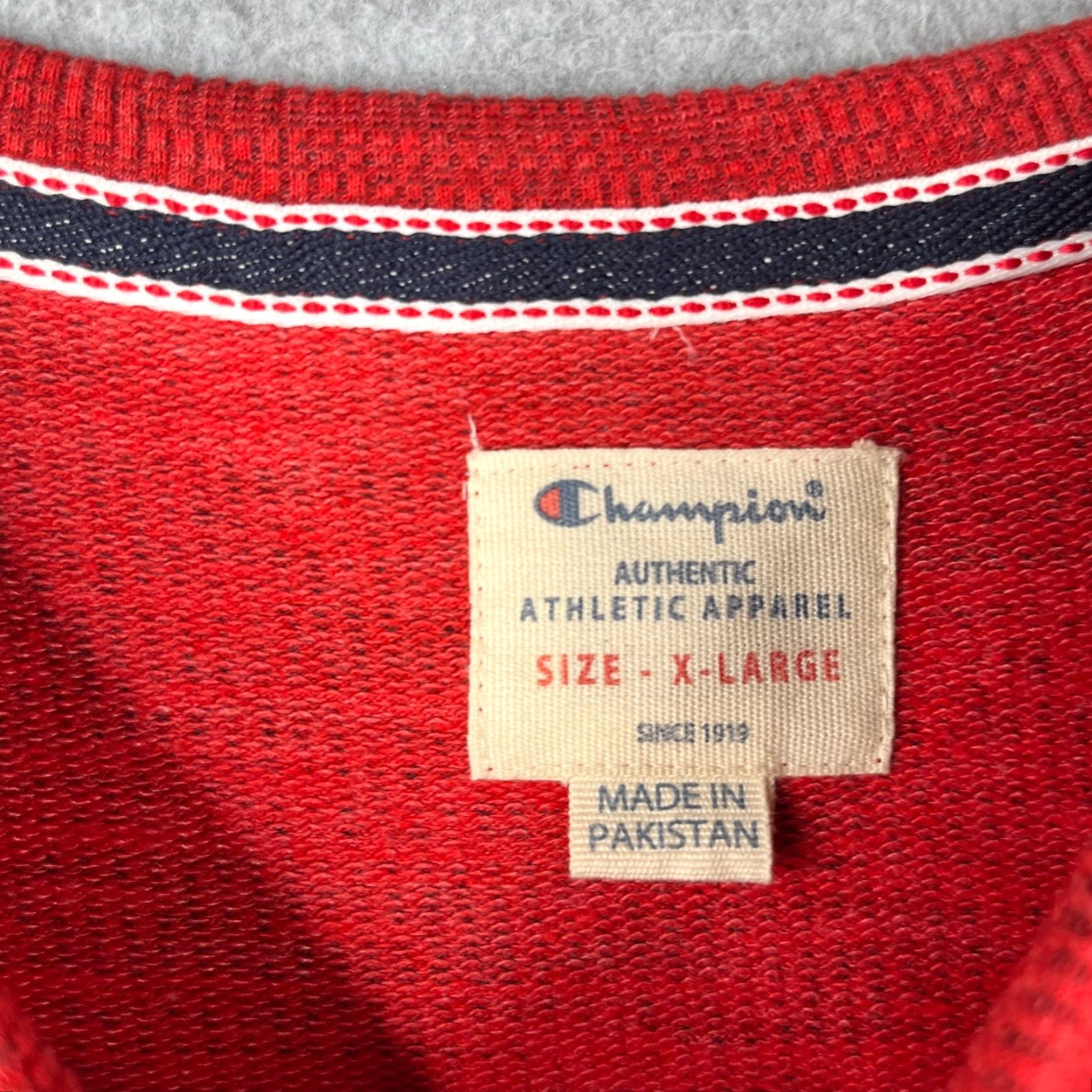 Champion Champion Sweatshirt Pullover XL Men Red Heather Crew Neck Logo All Seasons Winter Mens Size US XL / EU 56 / 4 - 6 Thumbnail