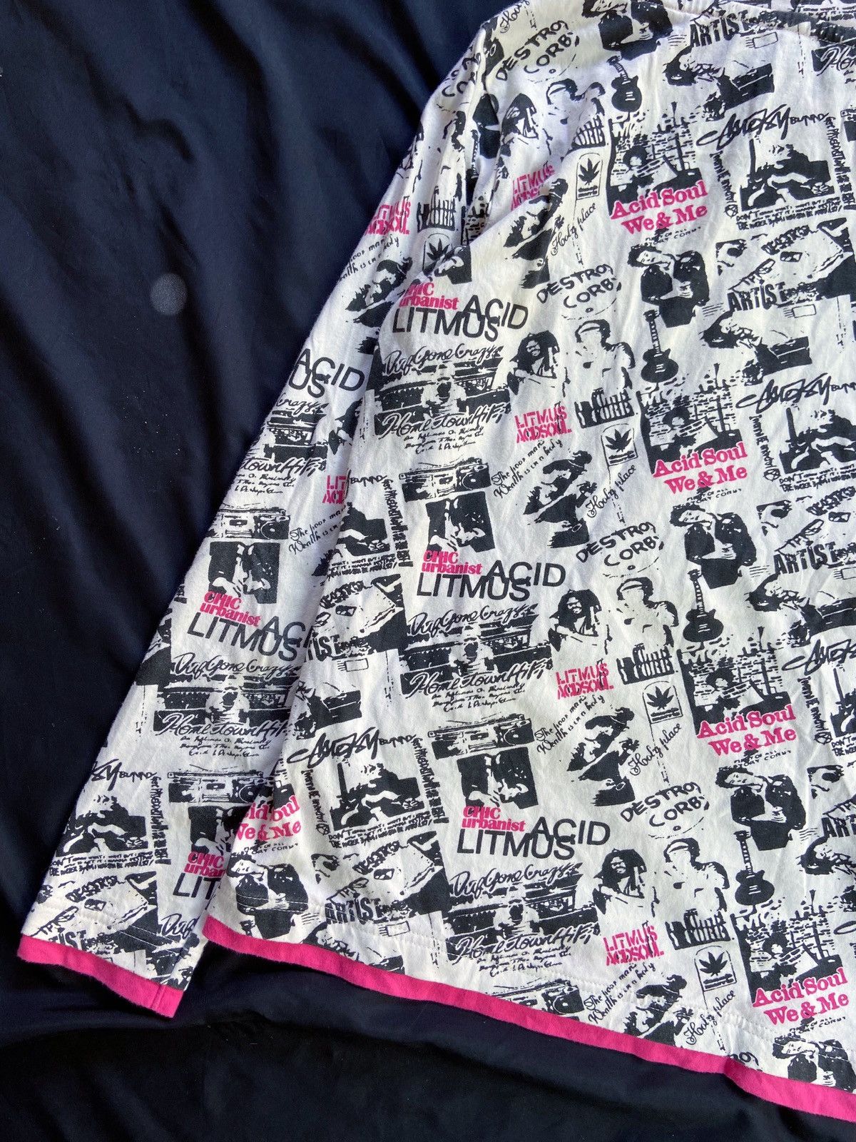 20471120 DOUBLE LAYER CHIC URBANIST ACID LITMUS HOODIE STYLE Size US S / EU 44-46 / 1 - 15 Thumbnail