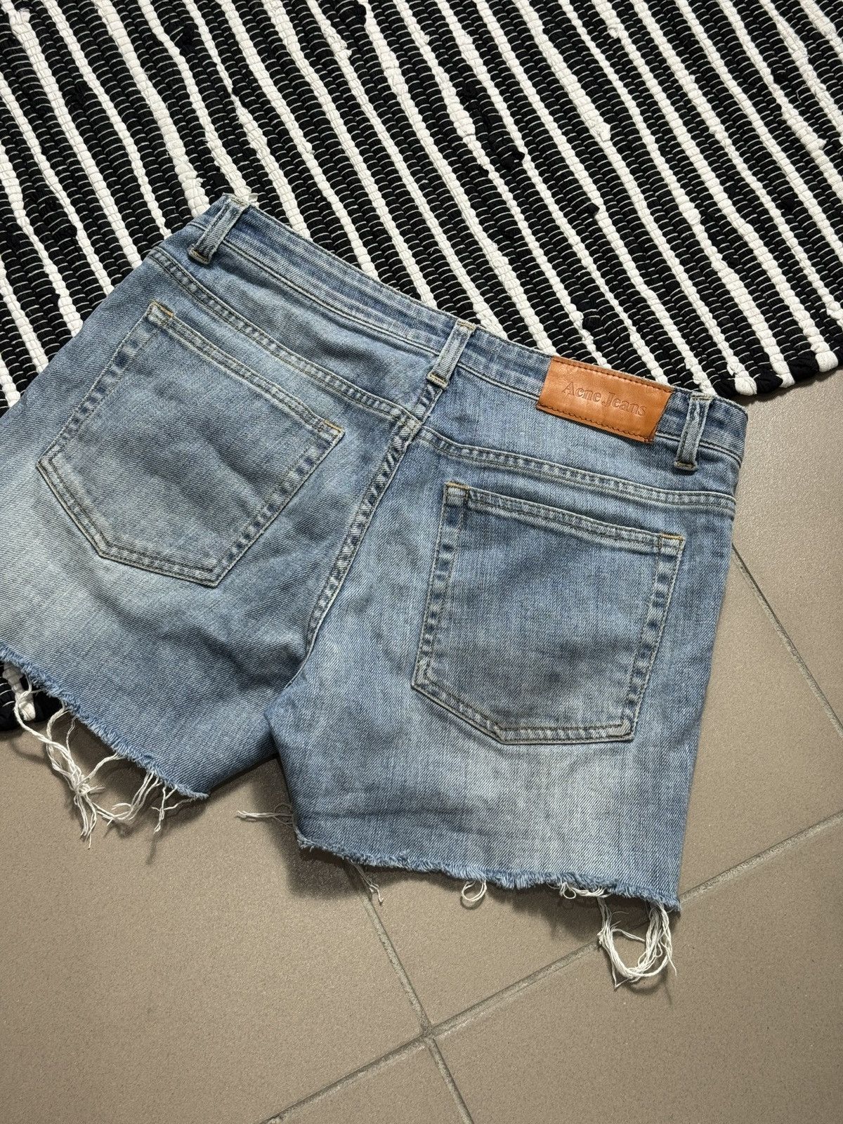 Acne Studios VINTAGE ACNE 2000s HEP BEYOND DENIM SHORTS Size 30" / US 8 / IT 44 - 8 Thumbnail