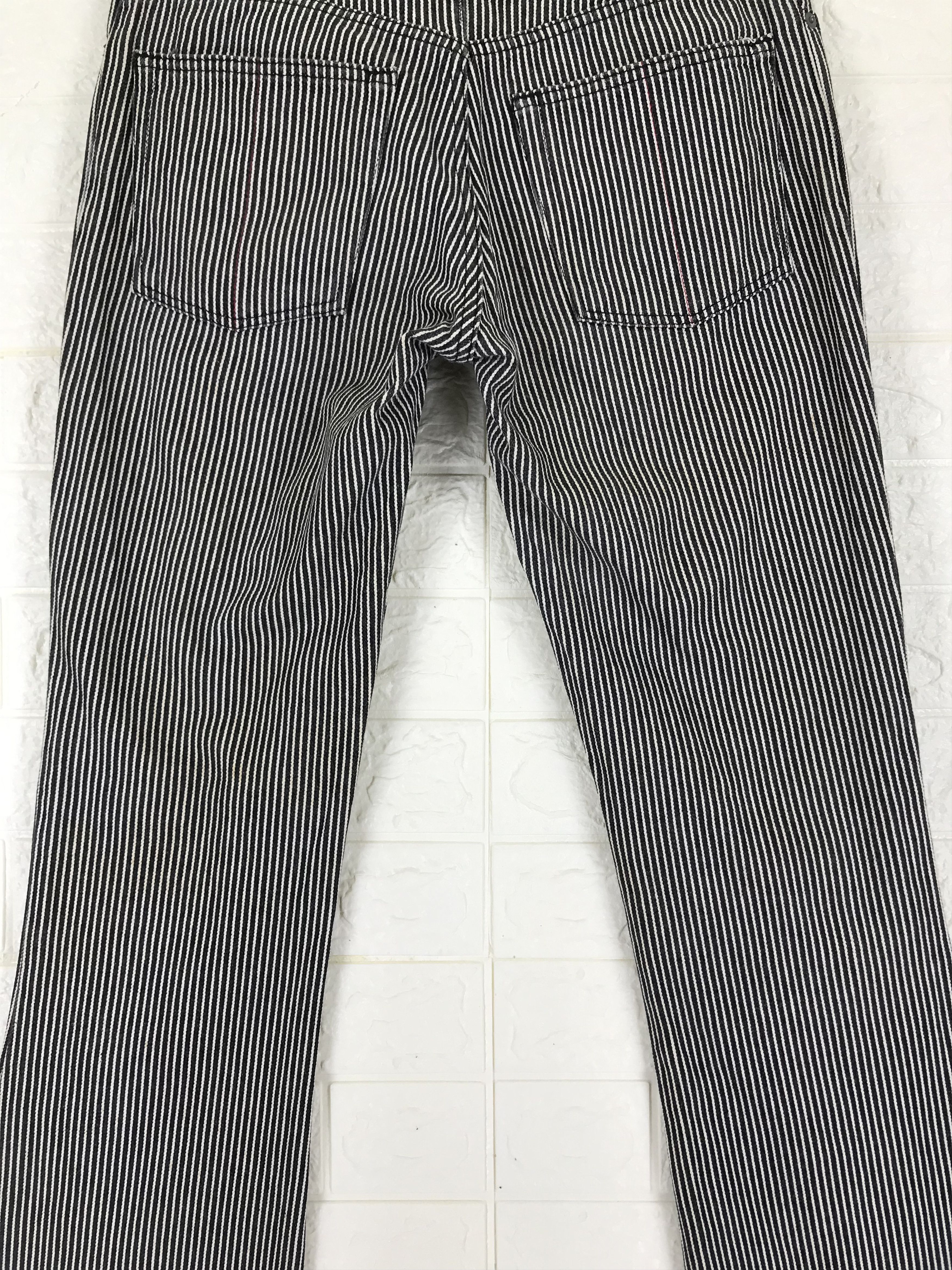 Le Grande Bleu (L.G.B.) Le Grande Bleu (L.G.B.) Hickory Striped Flare Jeans Size US 29 - 7 Thumbnail