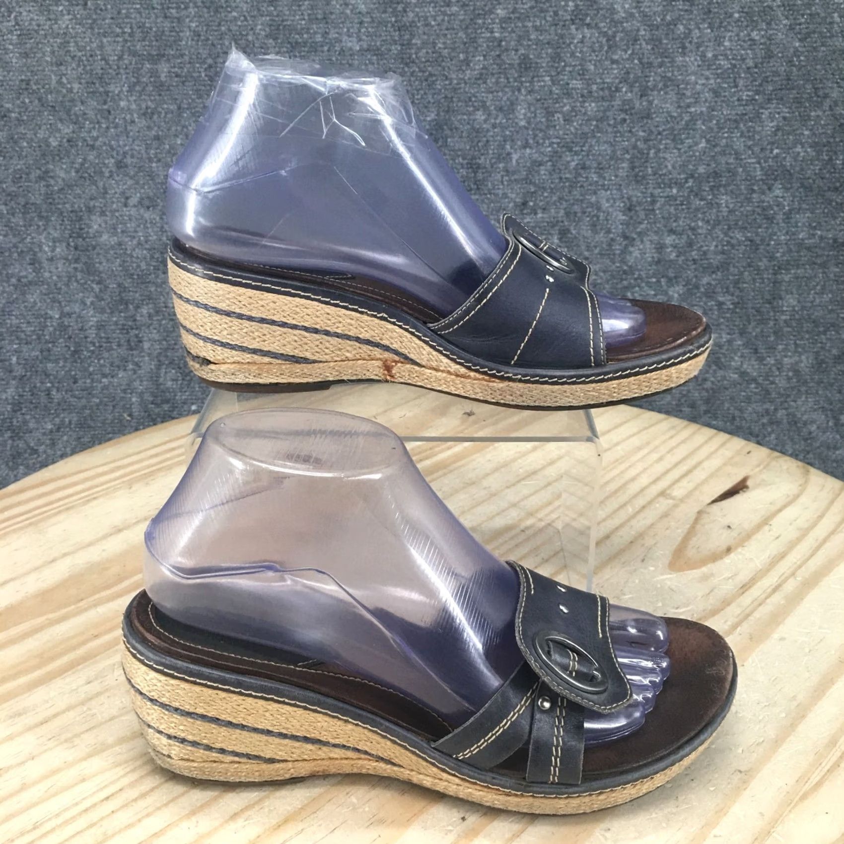 Clarks Clarks Artisan Sandals Womens 7.5 M Espadrille Slides Blue Leather Wedge Casual Size US 8 / IT 38 - 2 Thumbnail