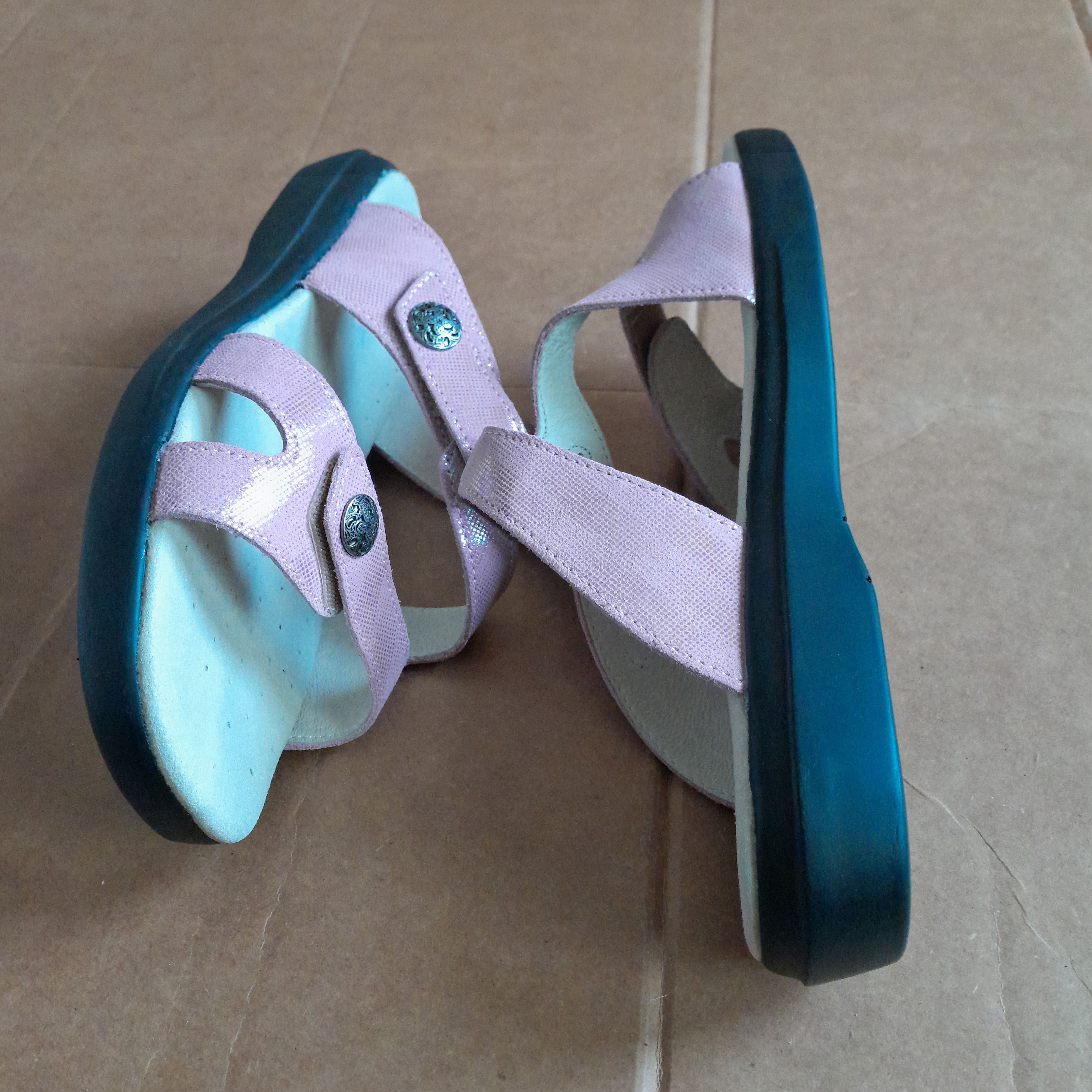 Other Propet Women's St. Lucia Slip on Sandal Pink Size US 6 / IT 36 - 7 Thumbnail