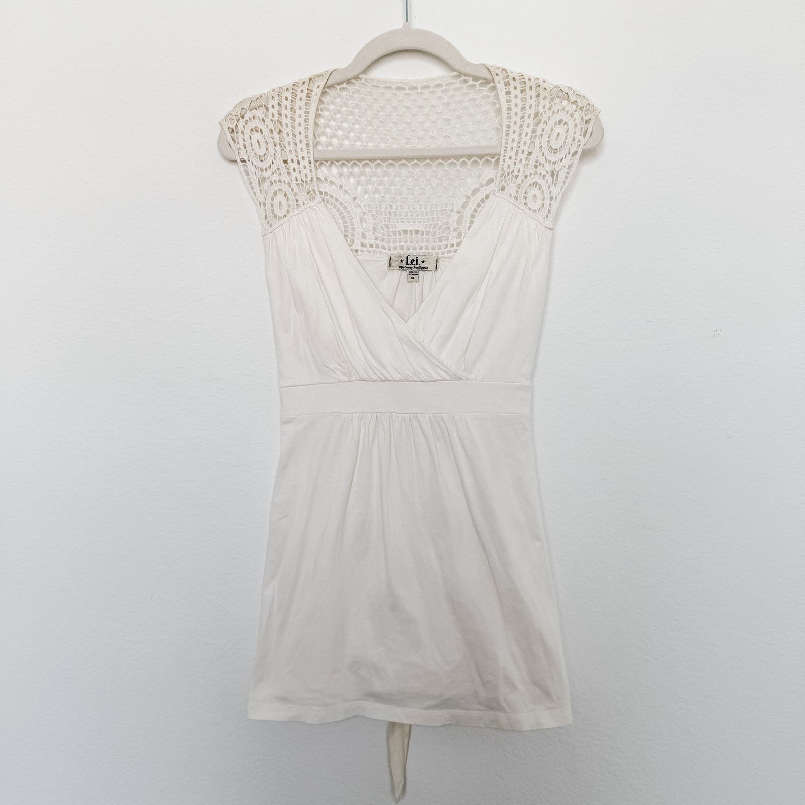 L.E.I. Y2K L.E.I. Crochet Babydoll Top White Size XL Knit Size XL / US 12-14 / IT 48-50 - 1 Thumbnail