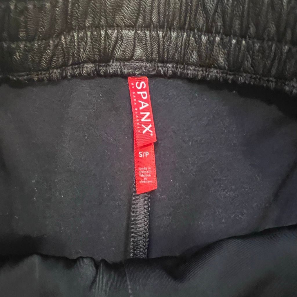 Spanx SPANX Black Faux Leather Joggers Lined Slimming Pants Women’s Small Size 27" / US 4 / IT 40 - 6 Thumbnail