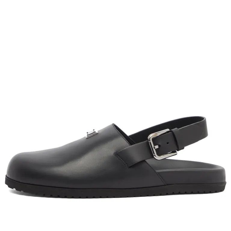 o1s22i1n0924 Leather Clogs in Black