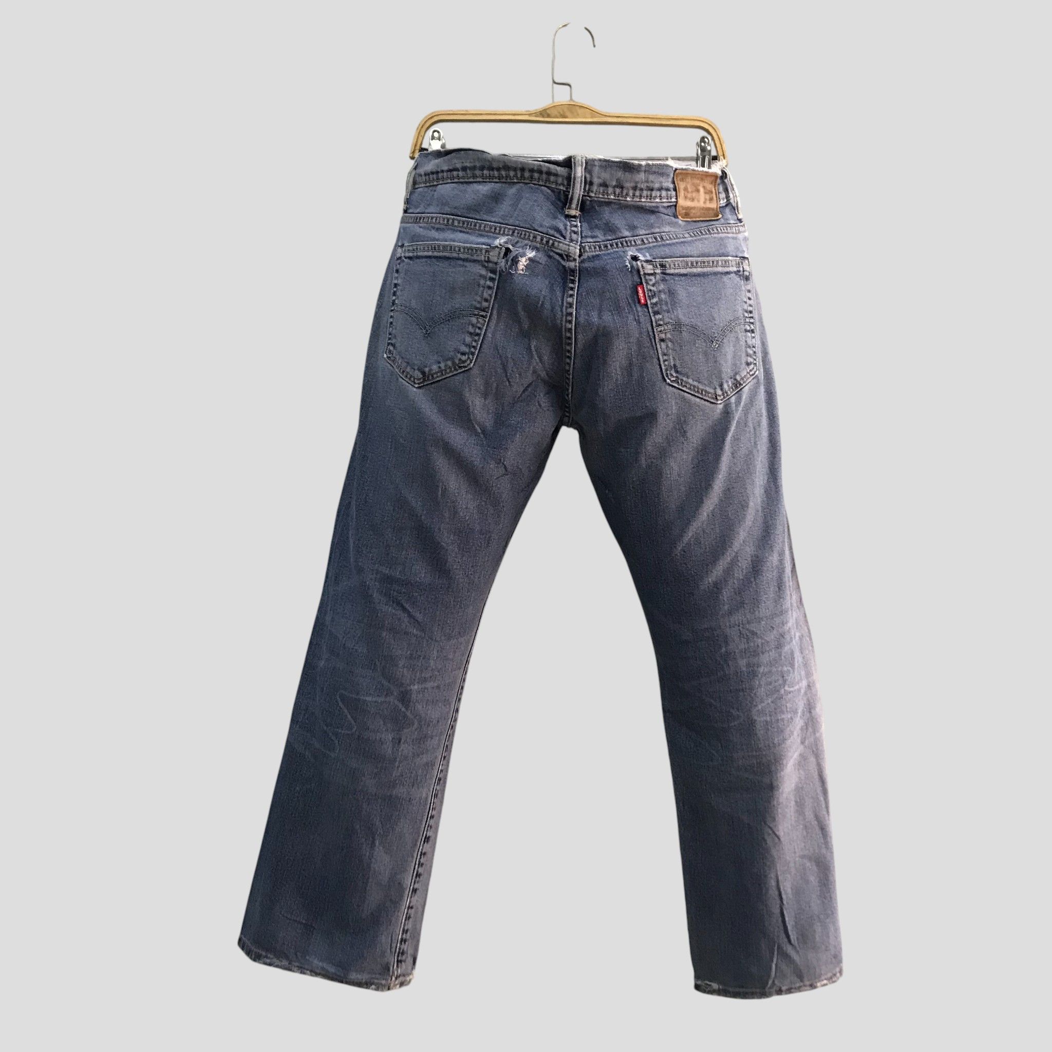 Levi's Vintage Levi’s 569 Relaxed Straight Stone Washed Faded Blue Size US 32 / EU 48 - 2 Thumbnail