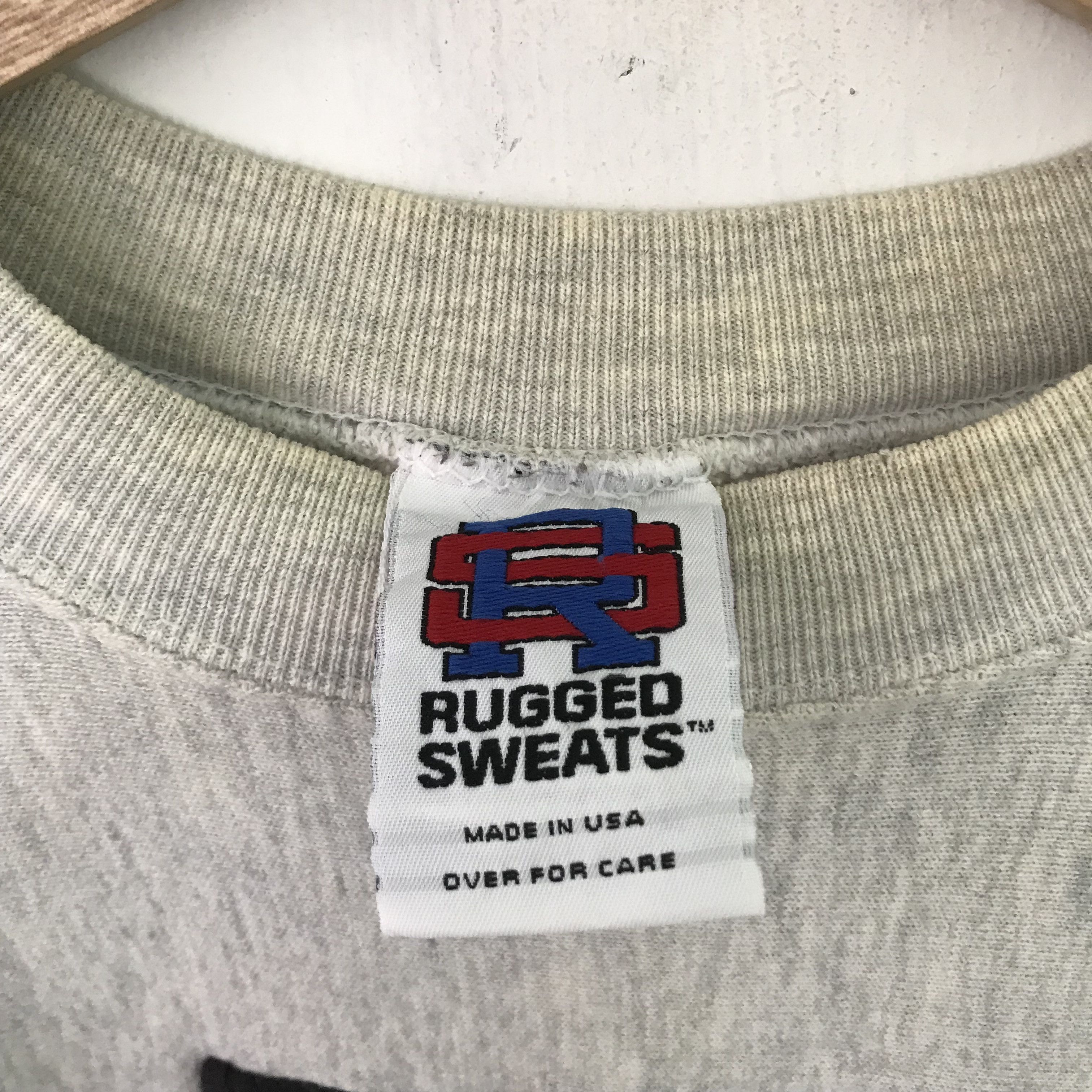 Vintage Vintage 90's Dubuque Senior Gray Sweatshirt - 314 Size US L / EU 52-54 / 3 - 9 Thumbnail