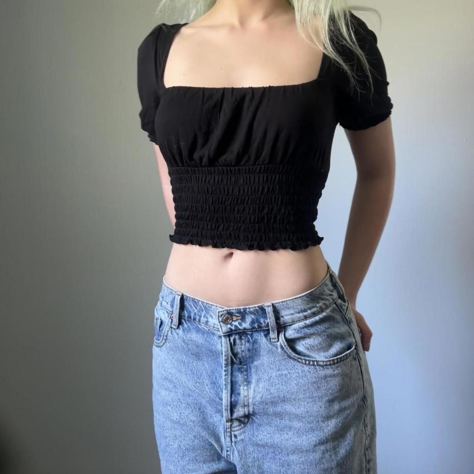 Urban Outfitters Cropped black puff sleeve square neck top Size S / US 4 / IT 40 - 1 Thumbnail