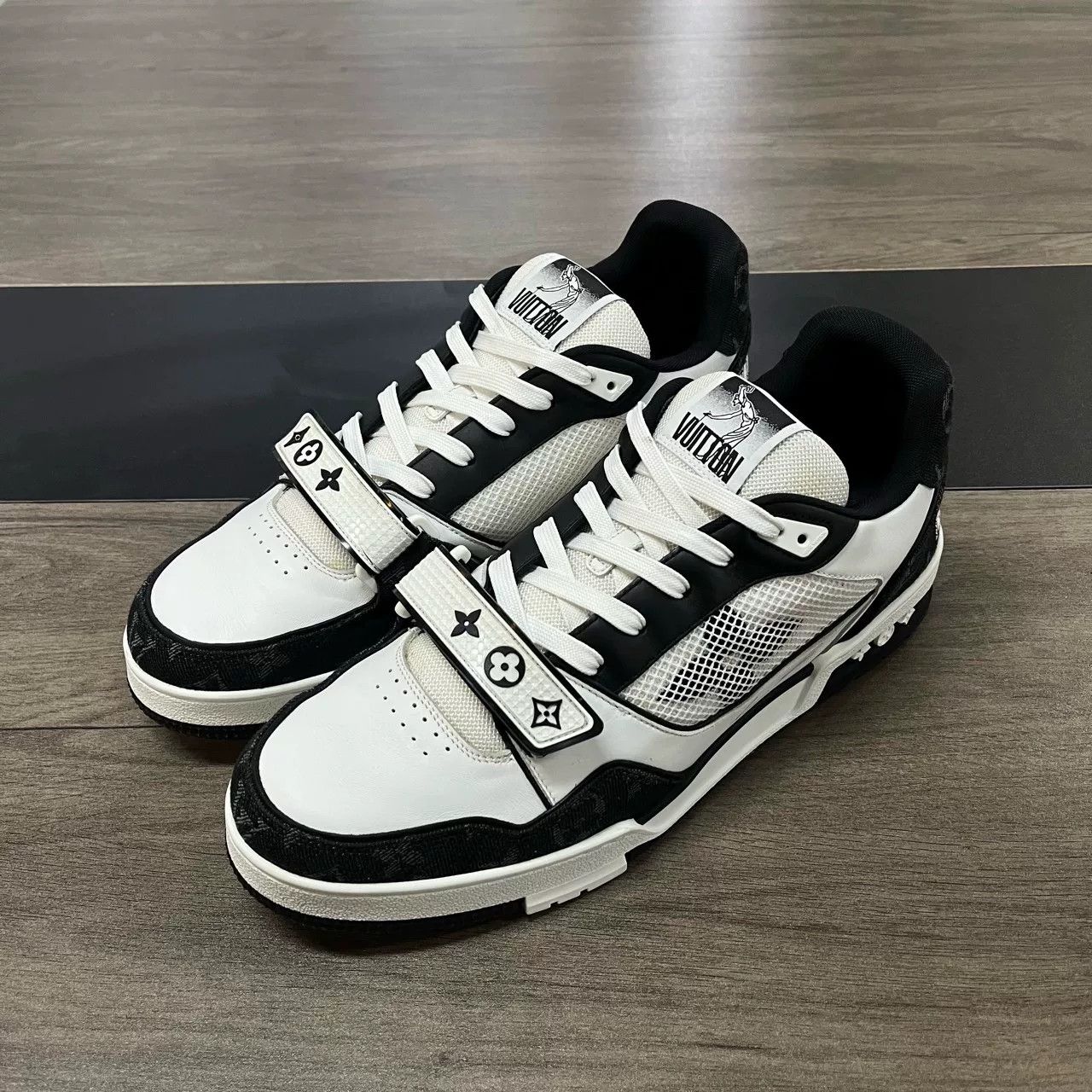 Louis Vuitton LV Trainer Black White Velcro Size 44 Size US 10.5 / EU 43-44 - 1 Thumbnail