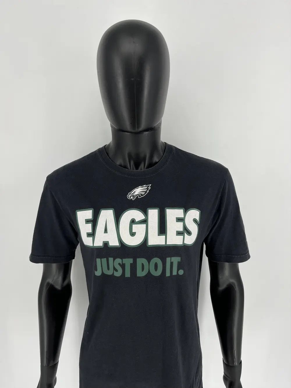 American Eagle Outfitters × NHL × Nike Vintage Y2K Mens Nike NFL Jersey Eagles "Just do it" Size US M / EU 48-50 / 2 - 1 Thumbnail