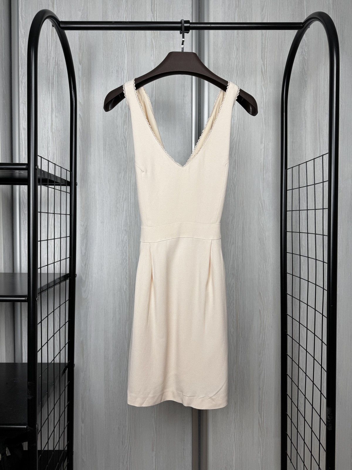 Sezane Sezane Beige Rose Viscose blend mini dress size 38 Size S / US 4 / IT 40 - 1 Thumbnail