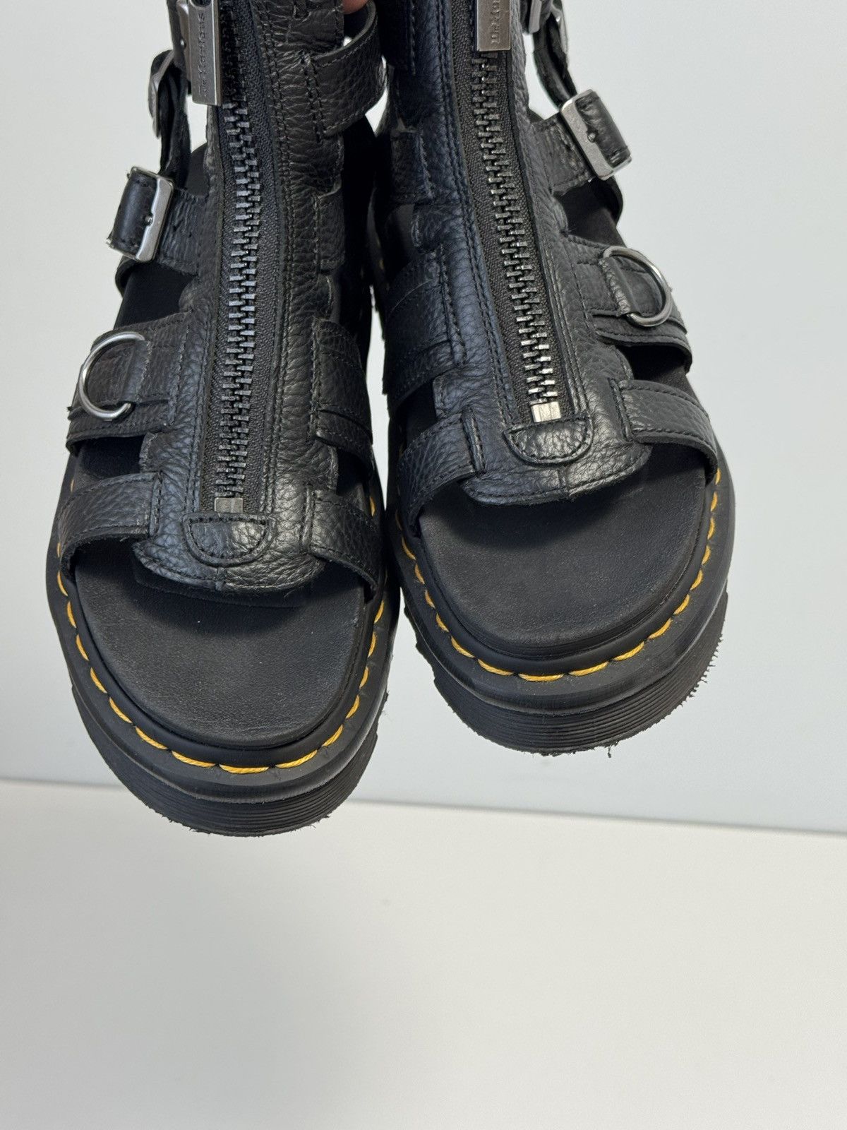 Dr. Martens Dr. MARTENS OLSON SANDALS LADIES SIZE UK6 EU39 CONDITION Size US 8.5 / IT 38.5 - 16 Thumbnail