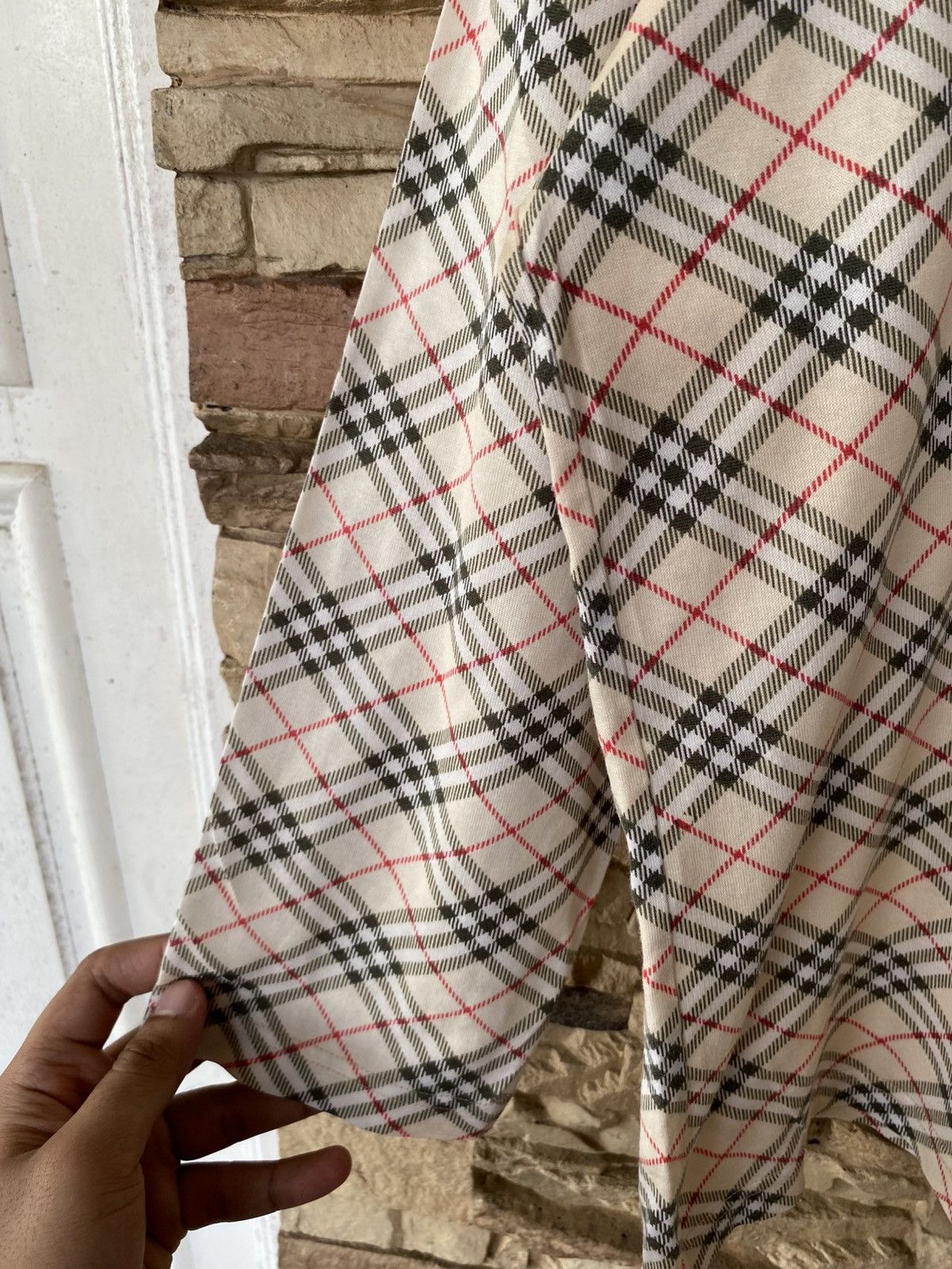 Burberry Vintage Burberry London Checkered Nova Check Classic Monogram Pocket Long Sleeve Tees Size US L / EU 52-54 / 3 - 6 Thumbnail