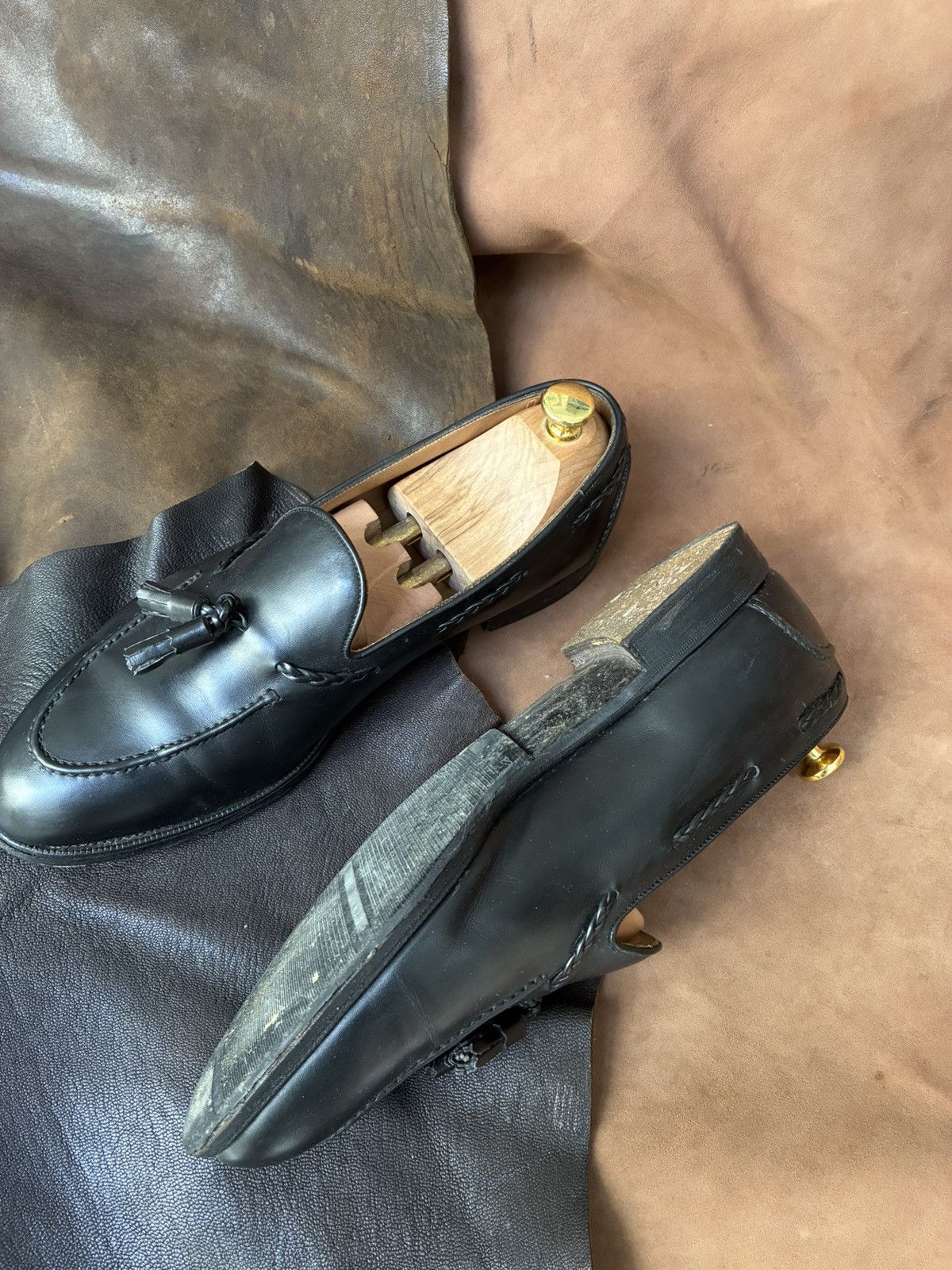 Edward Green EDWARD GREEN BELGRAVIA BLACK TASSLE LOAFERS Size US 11 / EU 44 - 8 Thumbnail
