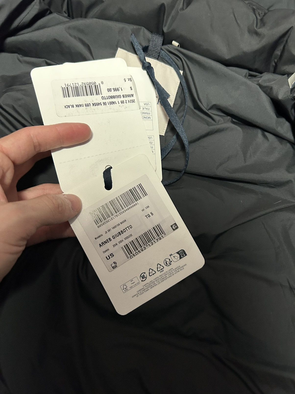 Moncler Moncler jacket size 5 Size US L / EU 52-54 / 3 - 11 Thumbnail