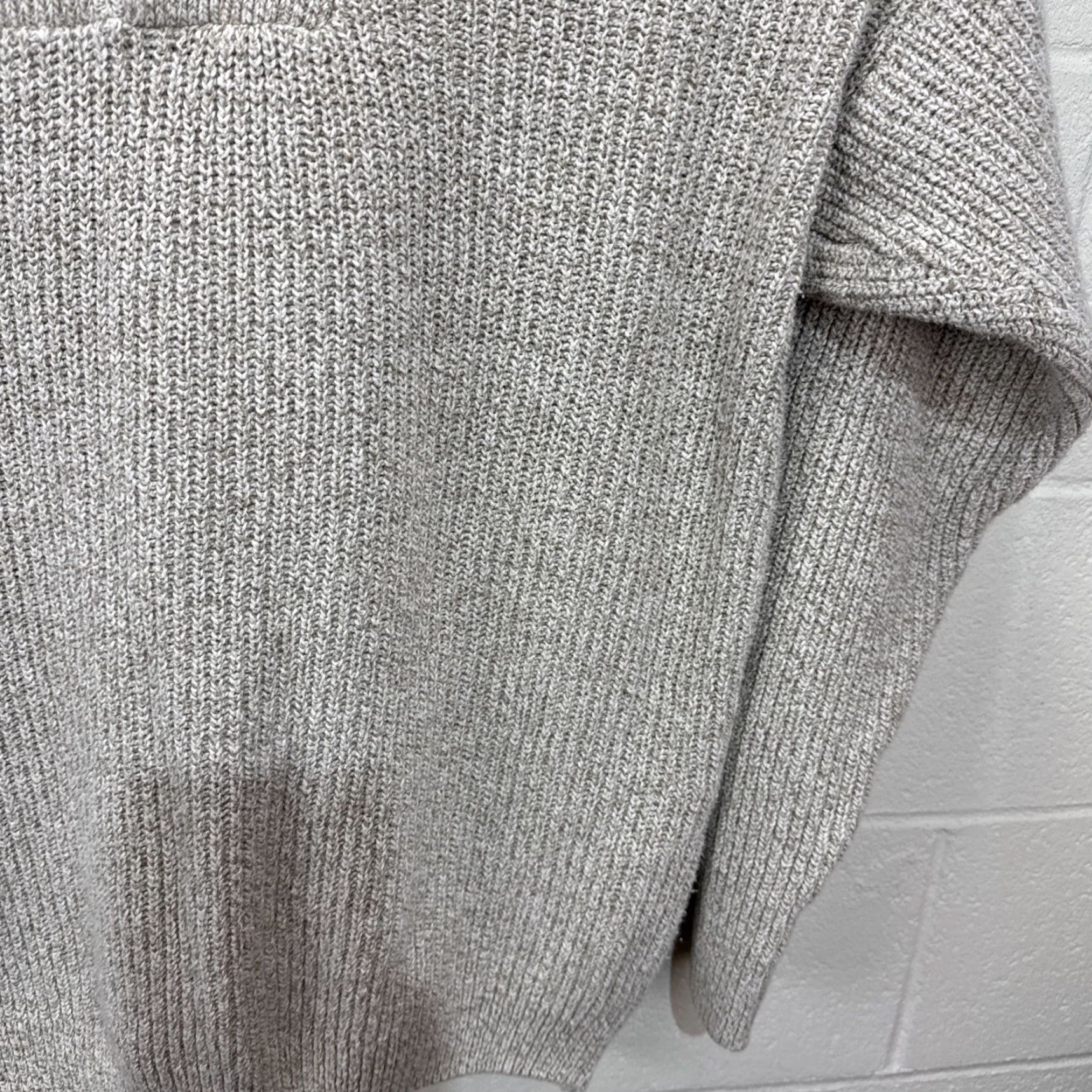 Eddie Bauer VINTAGE Eddie Bauer Cable-Knit Sweater Men’s Large Tall Beige 90s Outdoor Pullover Size US L / EU 52-54 / 3 - 7 Thumbnail
