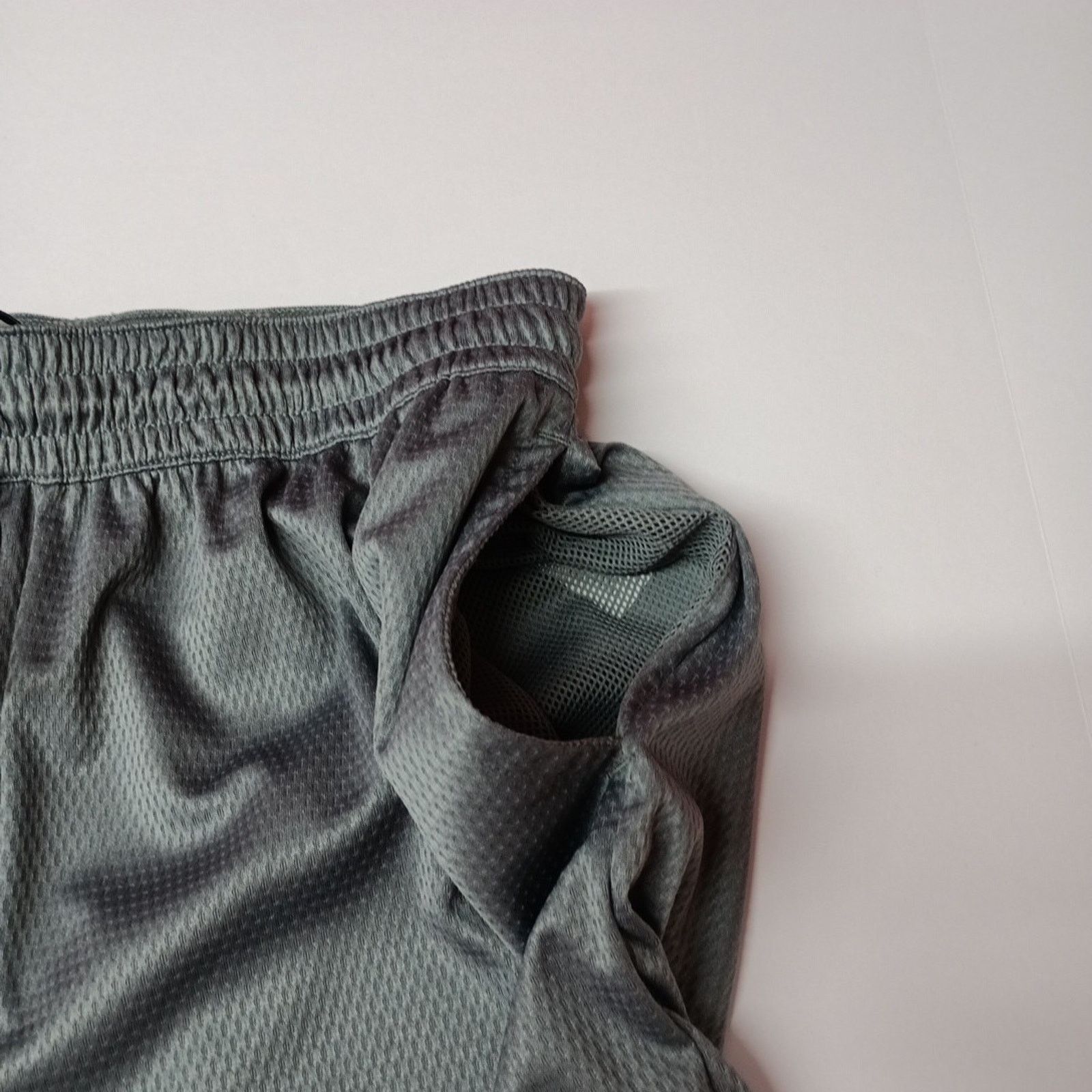 Nike Nike Shorts Men's S Small Gray Dri-Fit Athletic Basketball Size US 28 / EU 44 - 3 Thumbnail
