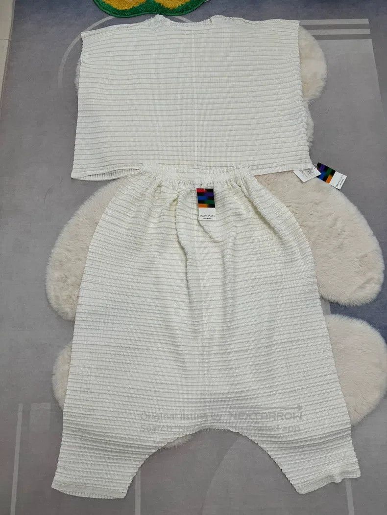 Issey Miyake Issey Miyake White Vest Size L / US 10 / IT 46 - 1 Thumbnail
