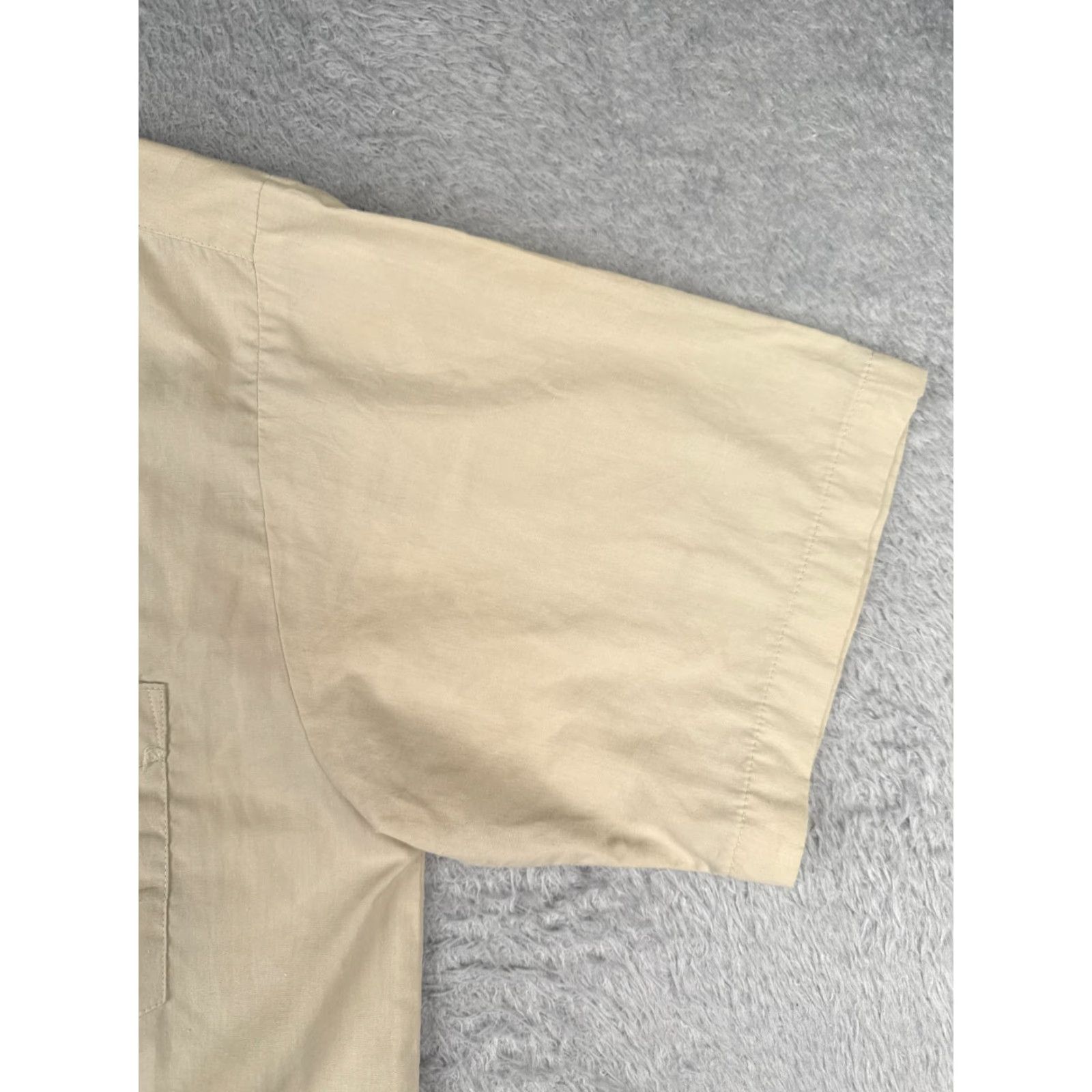 Vintage VINTAGE Lada Shirt Adult Large Beige Polyester Cotton Blend 4 Pocket Button-Up Men Beige L Shirt Casual Workwear Pockets - Mens Size US L / EU 52-54 / 3 - 2 Thumbnail