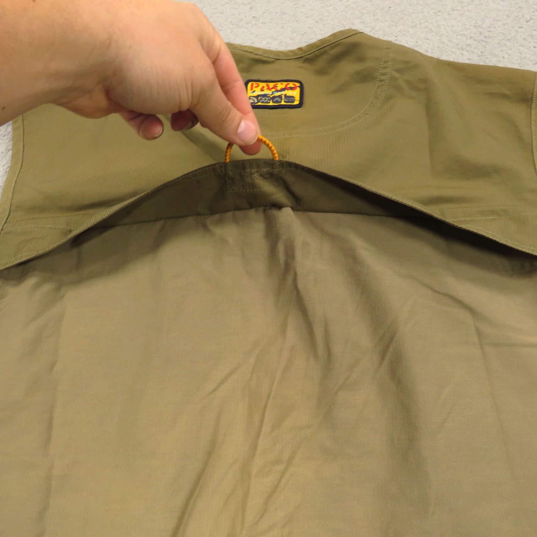 Vintage PACO VTG Vest XL Men Khaki Y2K Grunge Utility Safari Streetwear 2000s Camo Lined Vest Size US XL / EU 56 / 4 - 7 Thumbnail