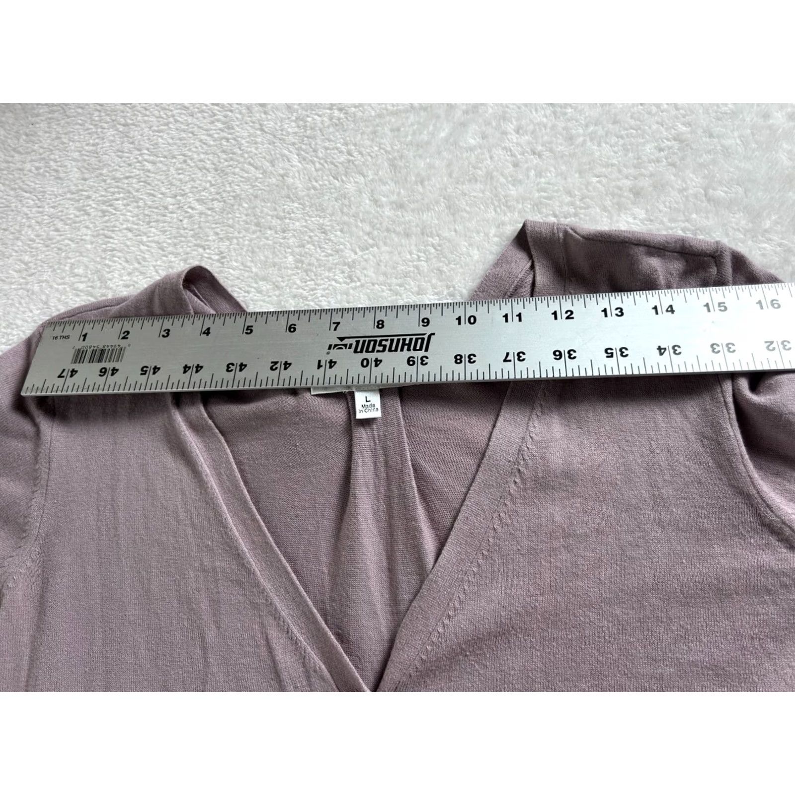 Vintage Cabi Womens Button Front Cardigan Sweater Large Lavender Pockets with Bow Accents Cardigan L Purple Womens Size L / US 10 / IT 46 - 6 Thumbnail