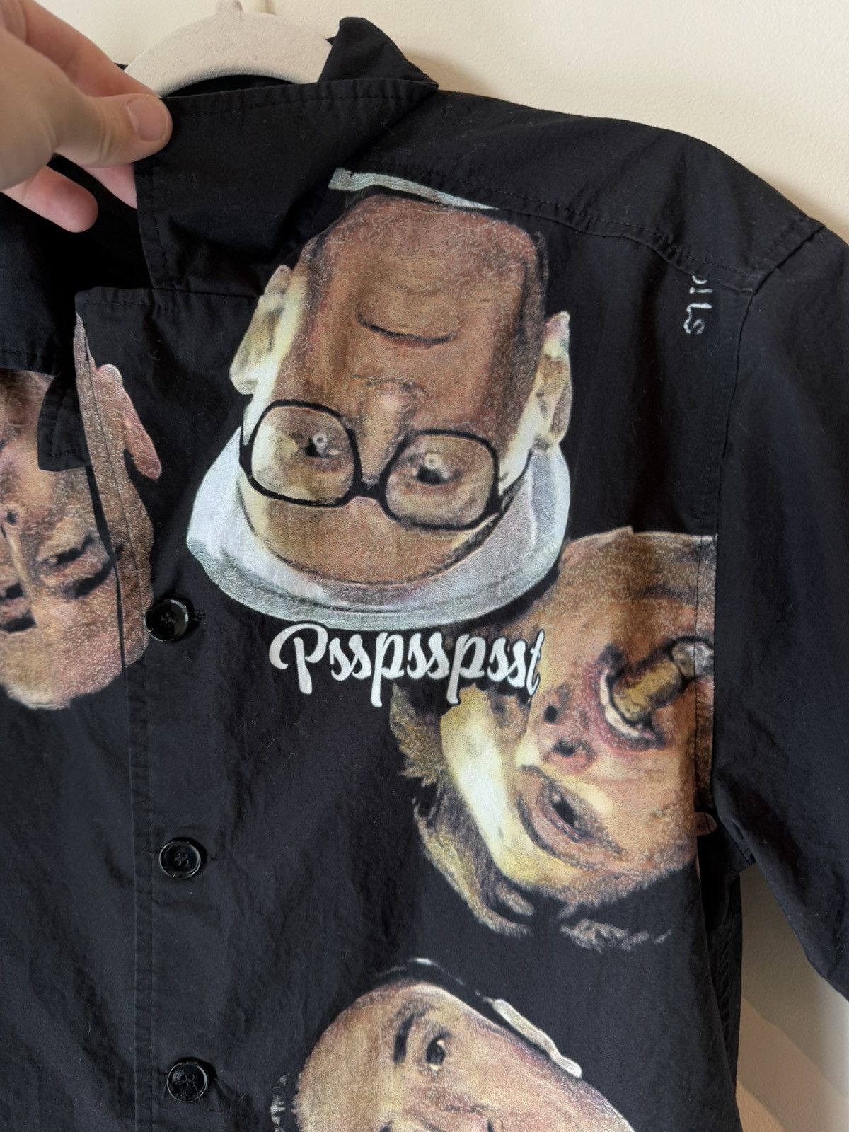 Other The Sopranos Short Sleeve Button Up Shirt (Open To Offers) Size US M / EU 48-50 / 2 - 5 Thumbnail