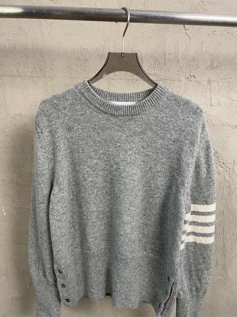 Thom Browne Thom Browne Gray four-striped wool round-neck sweater 2505- Size US M / EU 48-50 / 2 - 3 Thumbnail