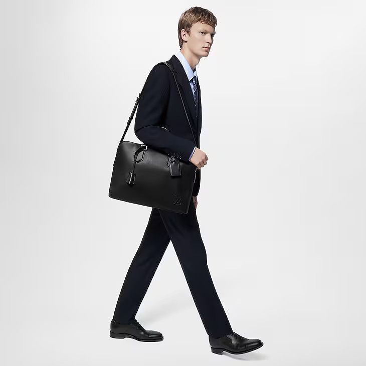 Louis Vuitton Porte Document Voyage PM Size ONE SIZE - 7 Thumbnail
