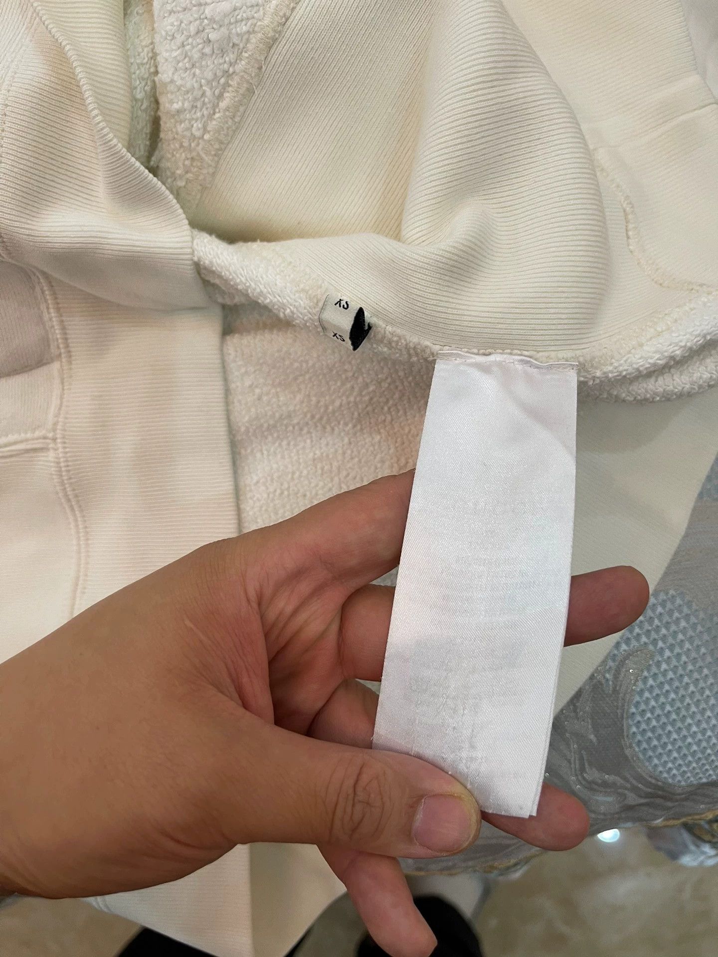 Gucci Gucci OS White Sweatshirt XS (L) Embroidered Logo Size XS / US 0-2 / IT 36-38 - 4 Thumbnail