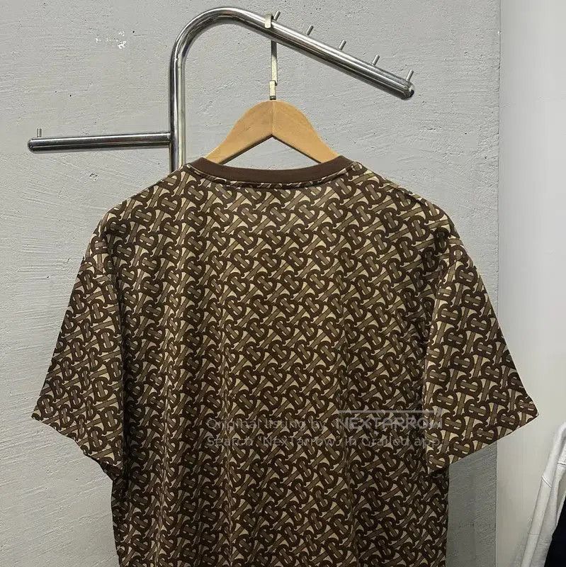 Burberry Burberry Brown Stripe Short Sleeve T. Size US M / EU 48-50 / 2 - 4 Thumbnail