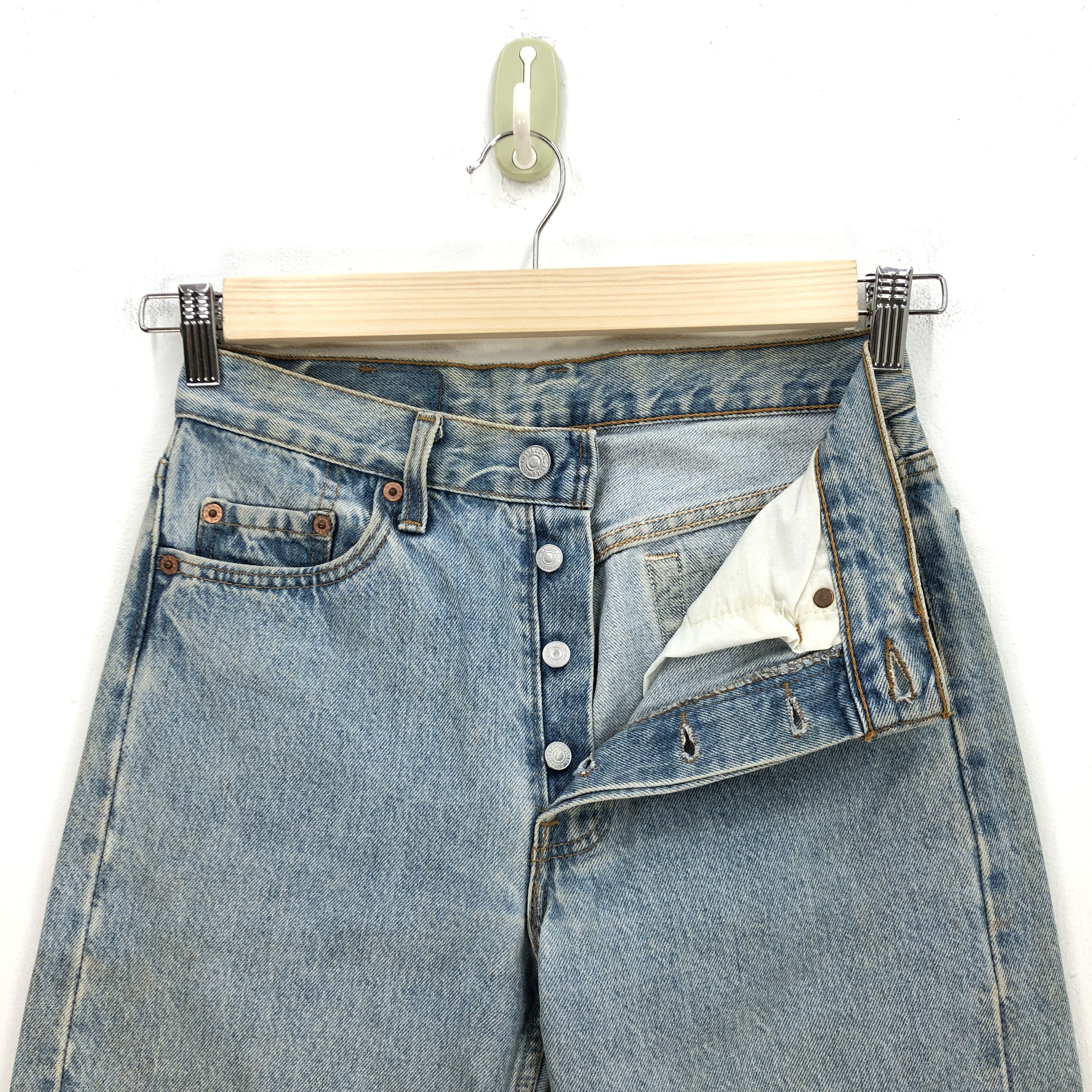 Levi's Vintage 90s Levis 501 Sun Faded Jeans Levis Light Wash Denim Size 28" / US 6 / IT 42 - 6 Thumbnail