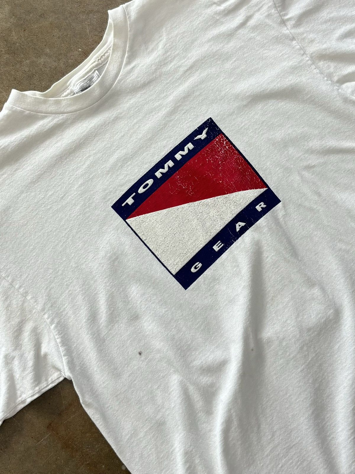 Tommy Hilfiger × Vintage Vintage Tommy Hilfiger Tommy Gear 90s Boot Tee Large Size US L / EU 52-54 / 3 - 1 Thumbnail