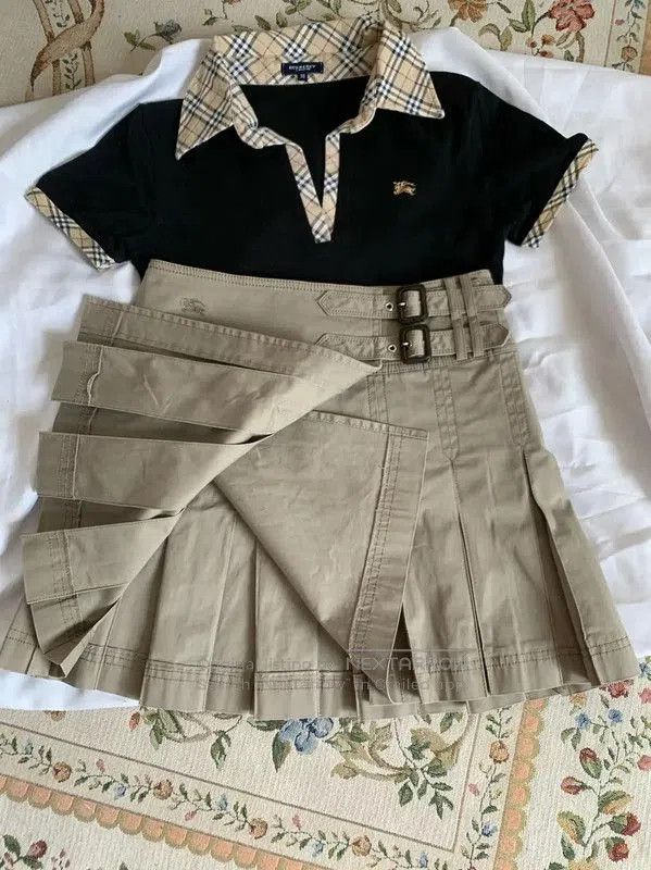 Burberry Burberry Light Brown Cotton Women's Skirt. Size 23" - 5 Thumbnail