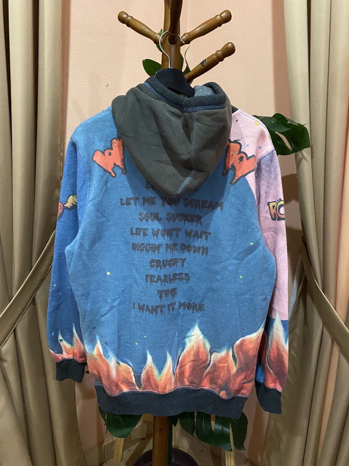Band Tees VINTAGE CRAZY ORIGINALE PAUL STANLEY OZZY OSBOURNE HOODIE Size US L / EU 52-54 / 3 - 6 Thumbnail