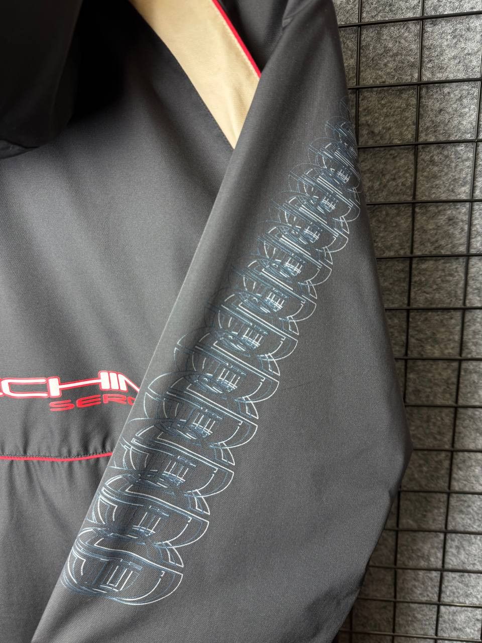 Sergio Tacchini Vintage Sergio Tacchini Ligth Jacket Logo size M\L Size US M / EU 48-50 / 2 - 4 Thumbnail