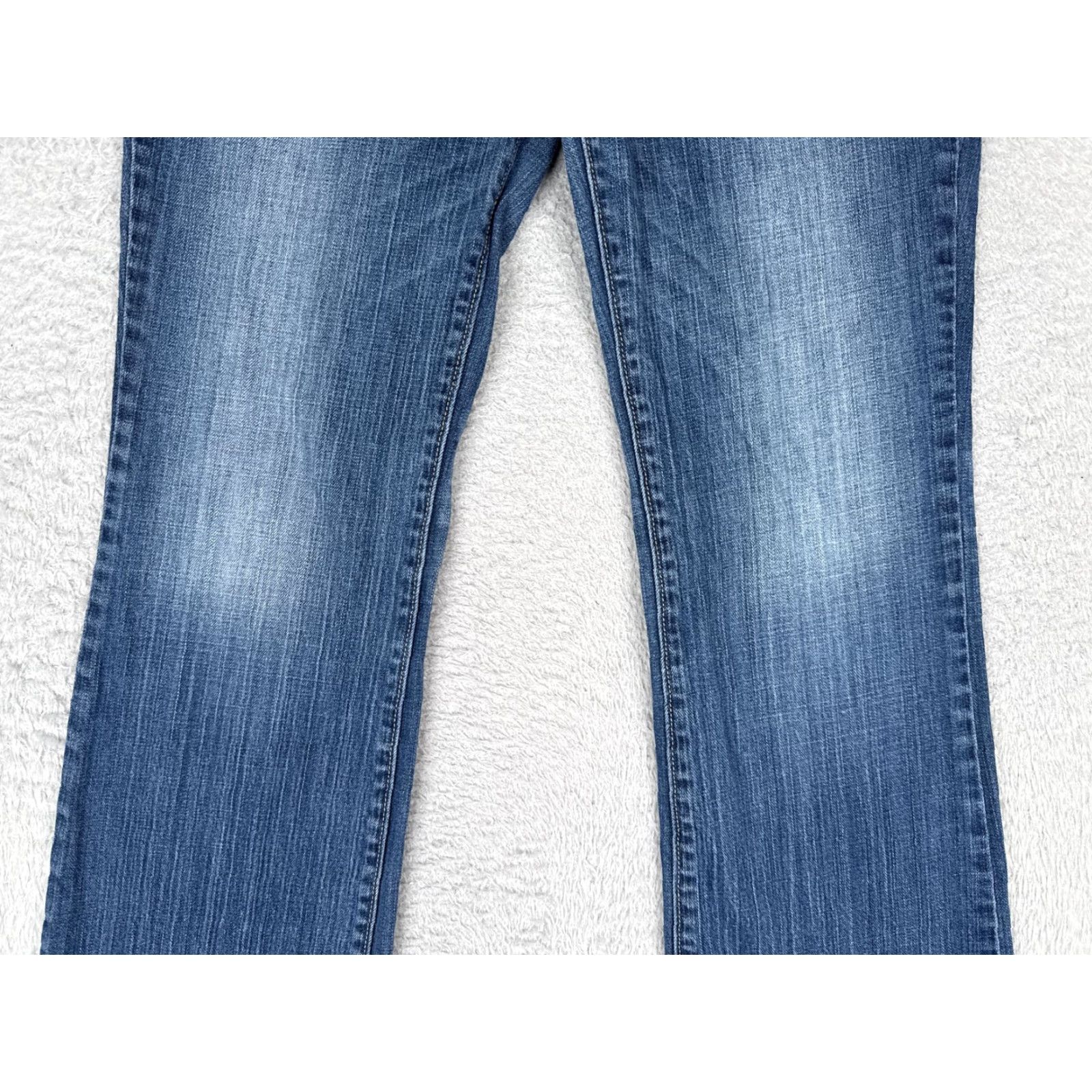 Vintage Bullhead Jeans Juniors Laguna Bootcut Mid Rise 30x32 Blue Denim 90s City Stretch 11L Womens Size 32" / US 10 / IT 46 - 3 Thumbnail