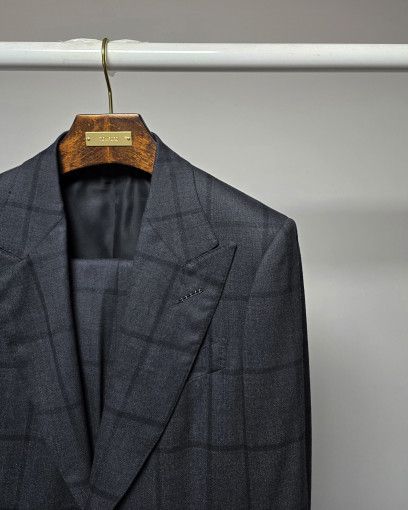 Tom Ford o1sm1stk0824 Atticus Windowpane Two Piece Suit in Dark Grey Size US M / EU 48-50 / 2 - 2 Thumbnail