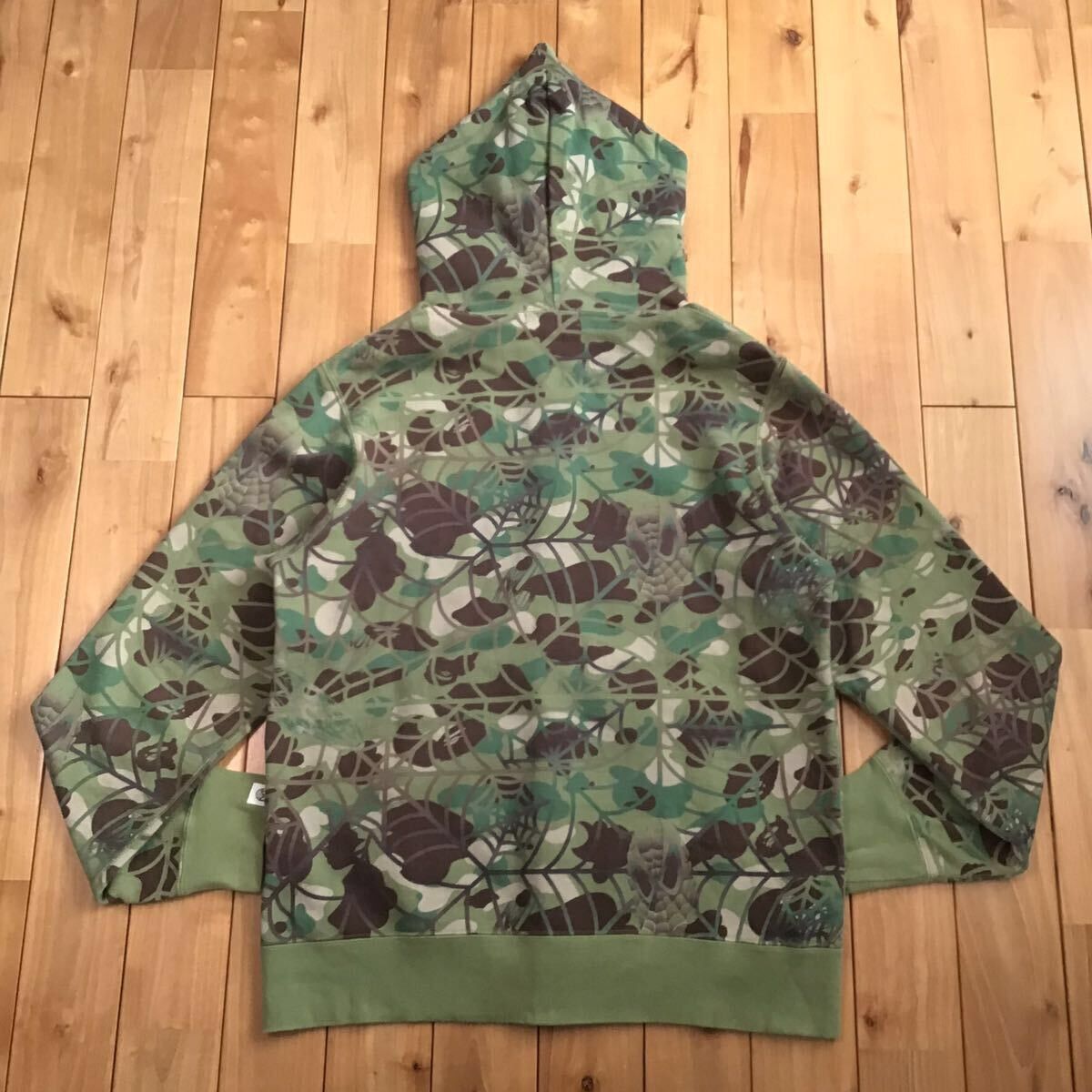 Bape × Marvel Comics Marvel Comics Spider Man BAPE camo full zip hoodie APE Size US L / EU 52-54 / 3 - 3 Thumbnail