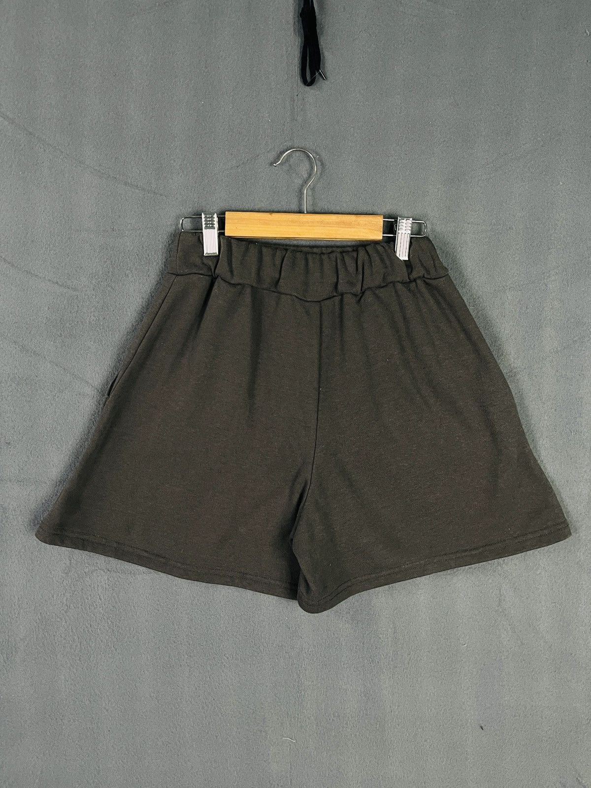 NCAA NCAA Shorts Size 29" - 2 Thumbnail