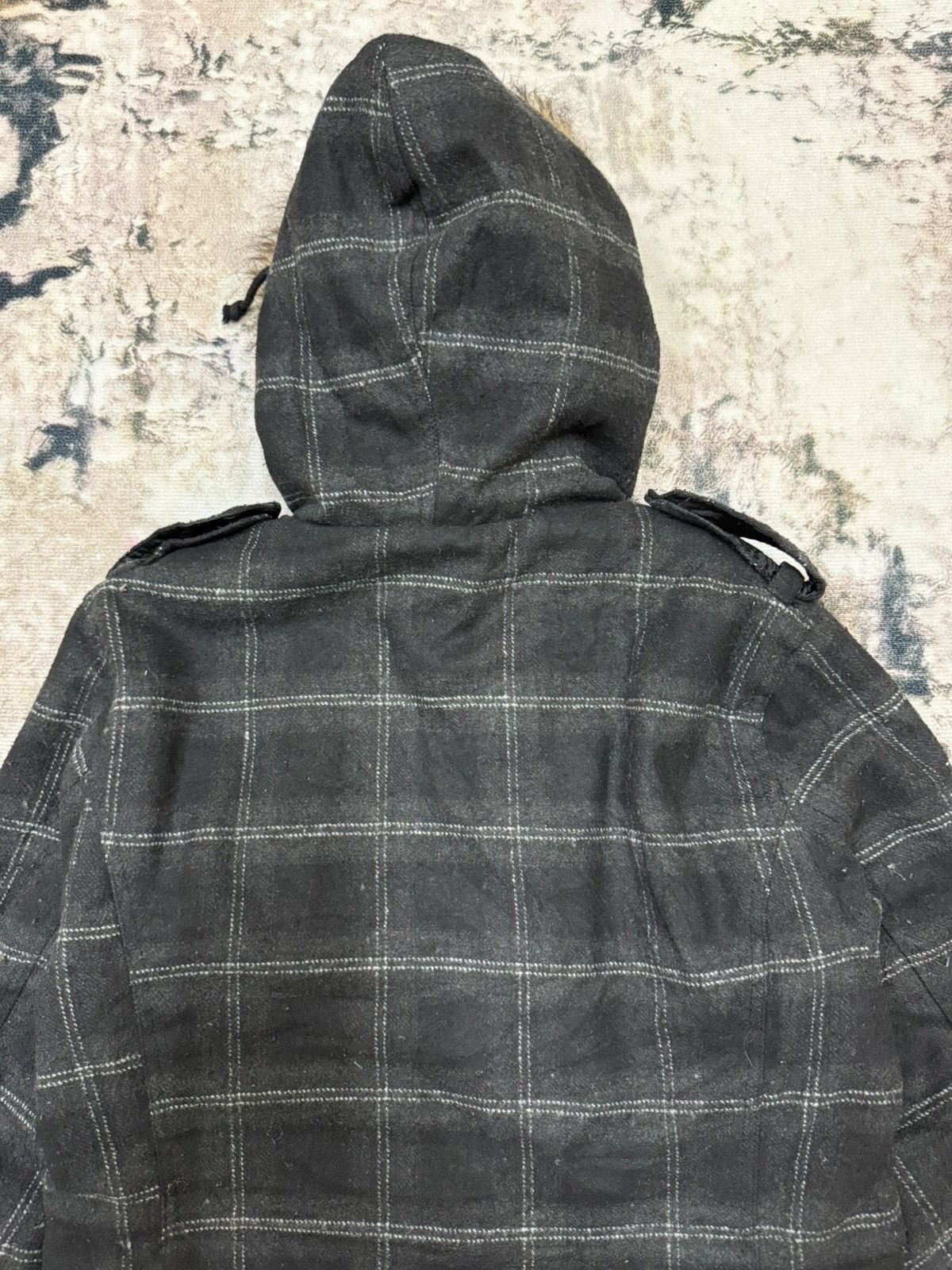In The Attic In the Attic Rockers Garment wool plaid check fur jacket Size US S / EU 44-46 / 1 - 16 Thumbnail