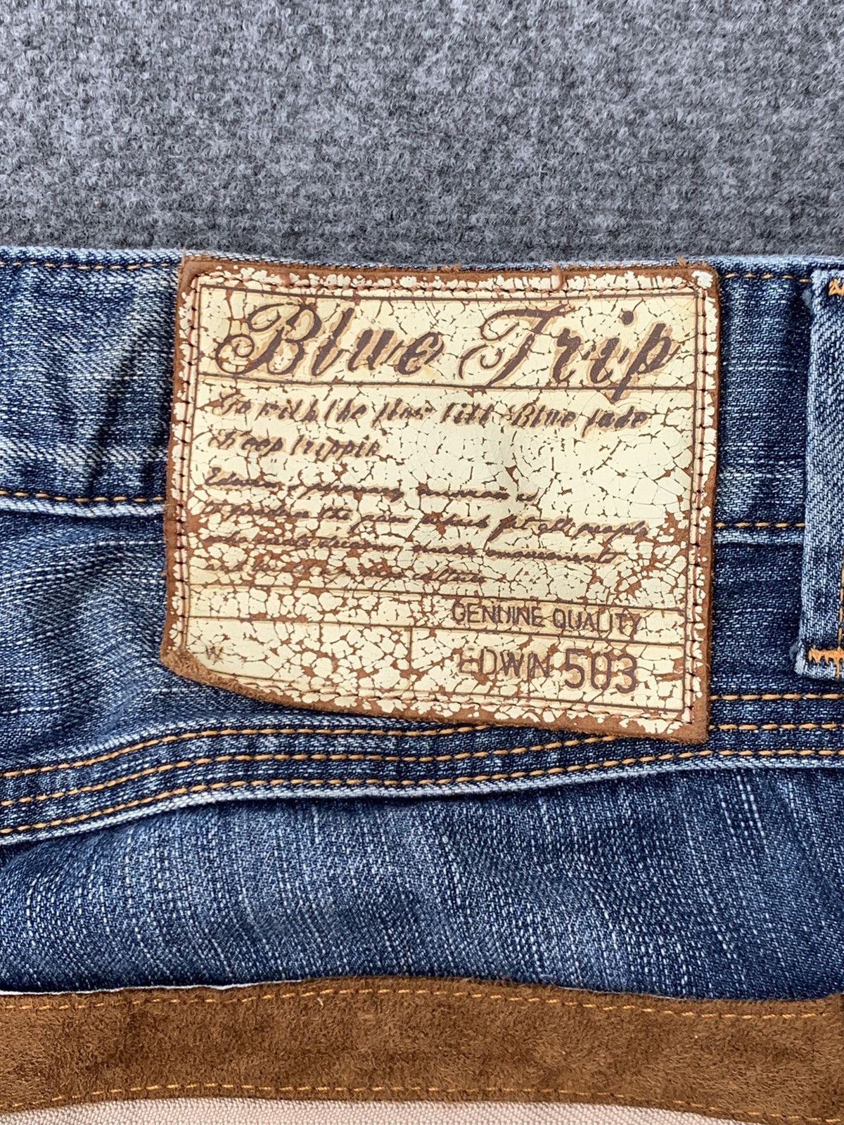 Edwin Flare Edwin Blue Trip 503 dirty faded. Size US 34 / EU 50 - 5 Thumbnail