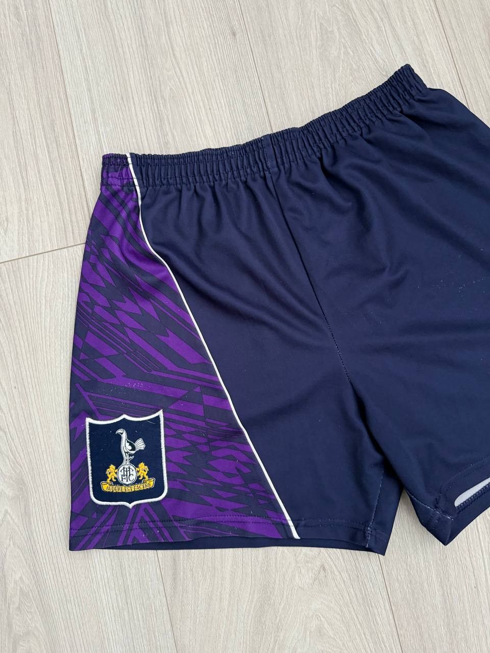 Umbro Vintage 90’s Umbro Tottenham Navy Shorts Soccer Football Size US 32 / EU 48 - 3 Thumbnail