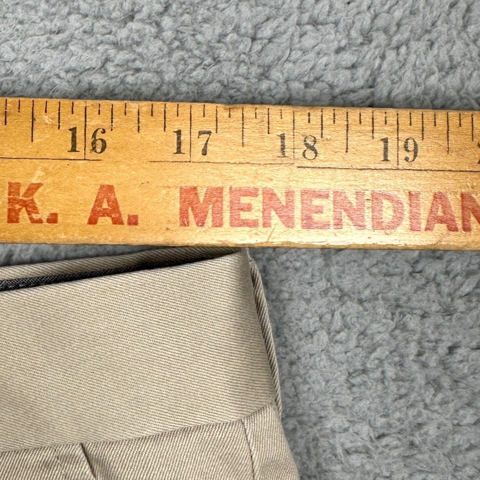 Nordstrom Nordstrom Shorts Mens 35 Tan Beige Khakis Classics Smartcare Flat Front Chinos Size US 35 - 5 Thumbnail