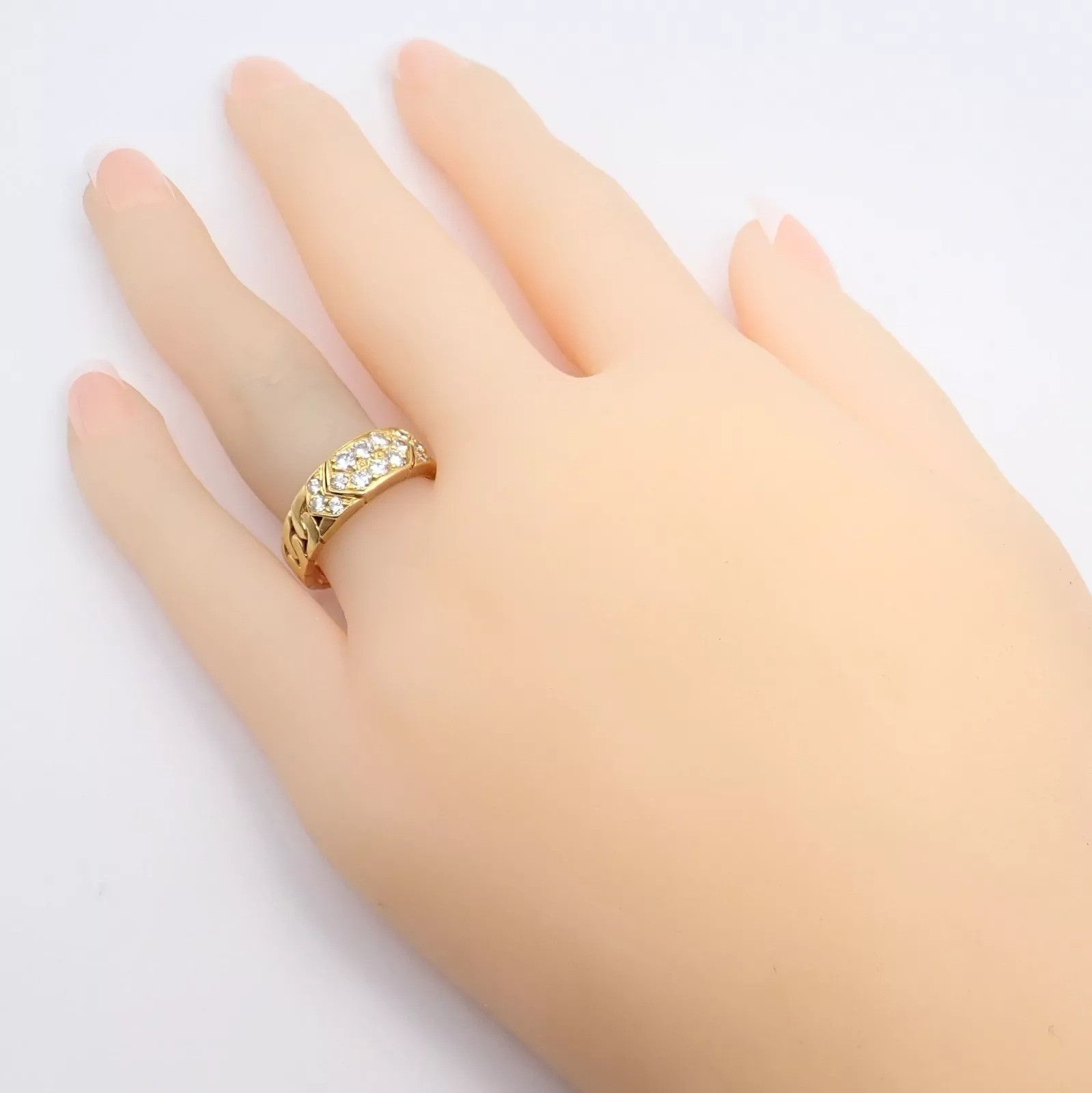 Van Cleef & Arpels Van Cleef & Arpels Yellow Gold 0.60ct Diamond Ring 55 7.25 Size ONE SIZE - 7 Thumbnail