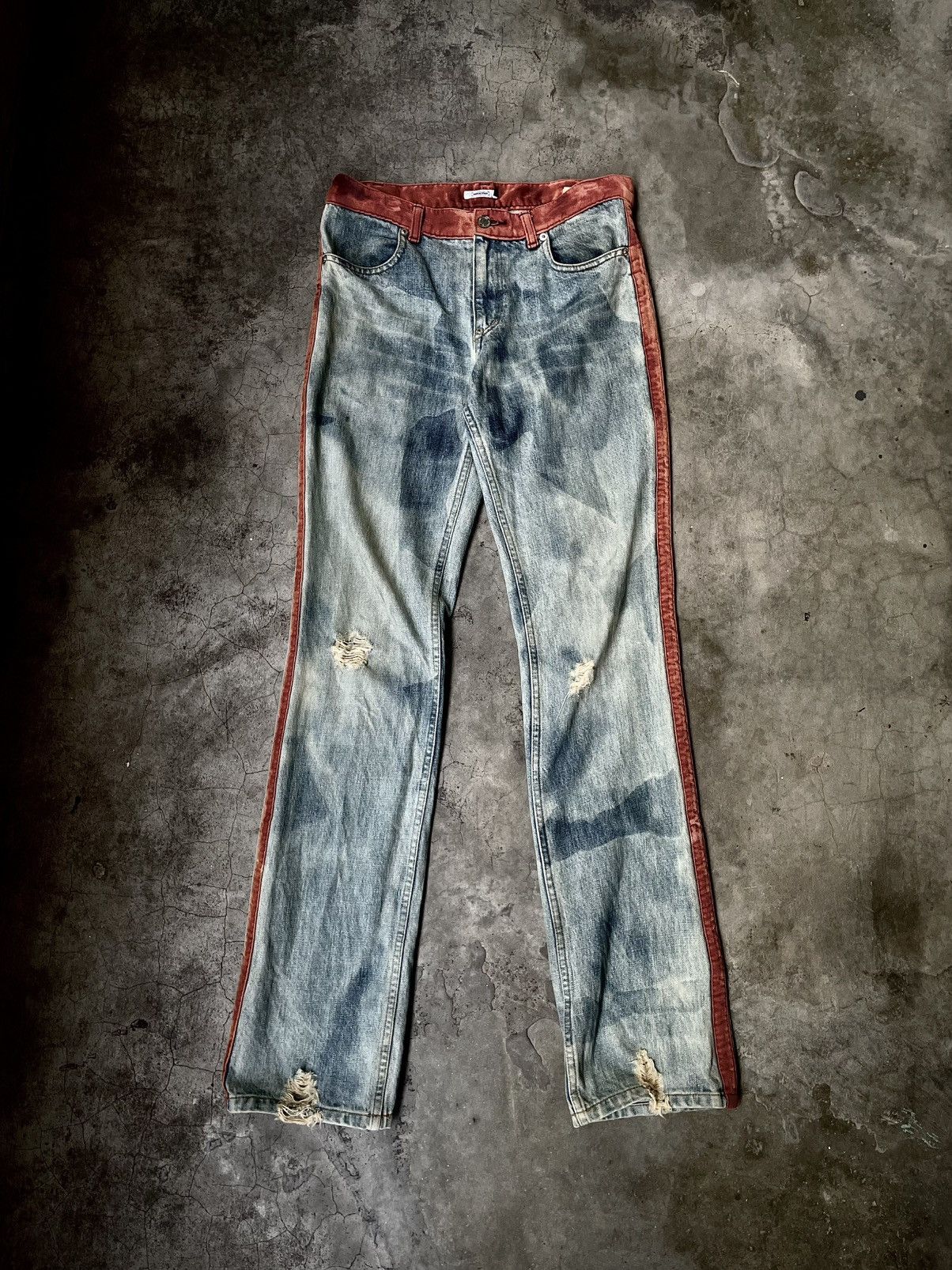 Undercover Undercover AW02 Red Velour Stripe Denim Size US 32 / EU 48 - 1 Thumbnail