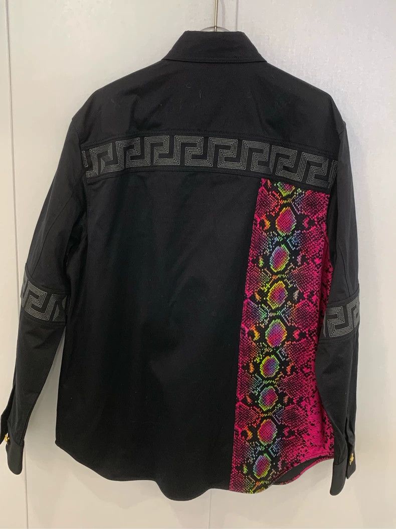 Versace Versace Printed denim jacket Size US M / EU 48-50 / 2 - 2 Thumbnail