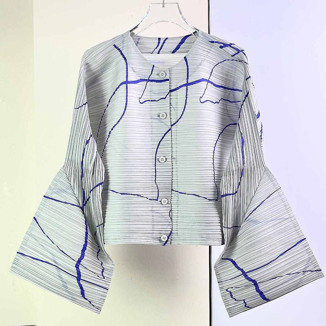 Issey Miyake Issey Miyake Blue Line Pleated Blouse Size 2 Size M / US 6-8 / IT 42-44 - 1 Thumbnail