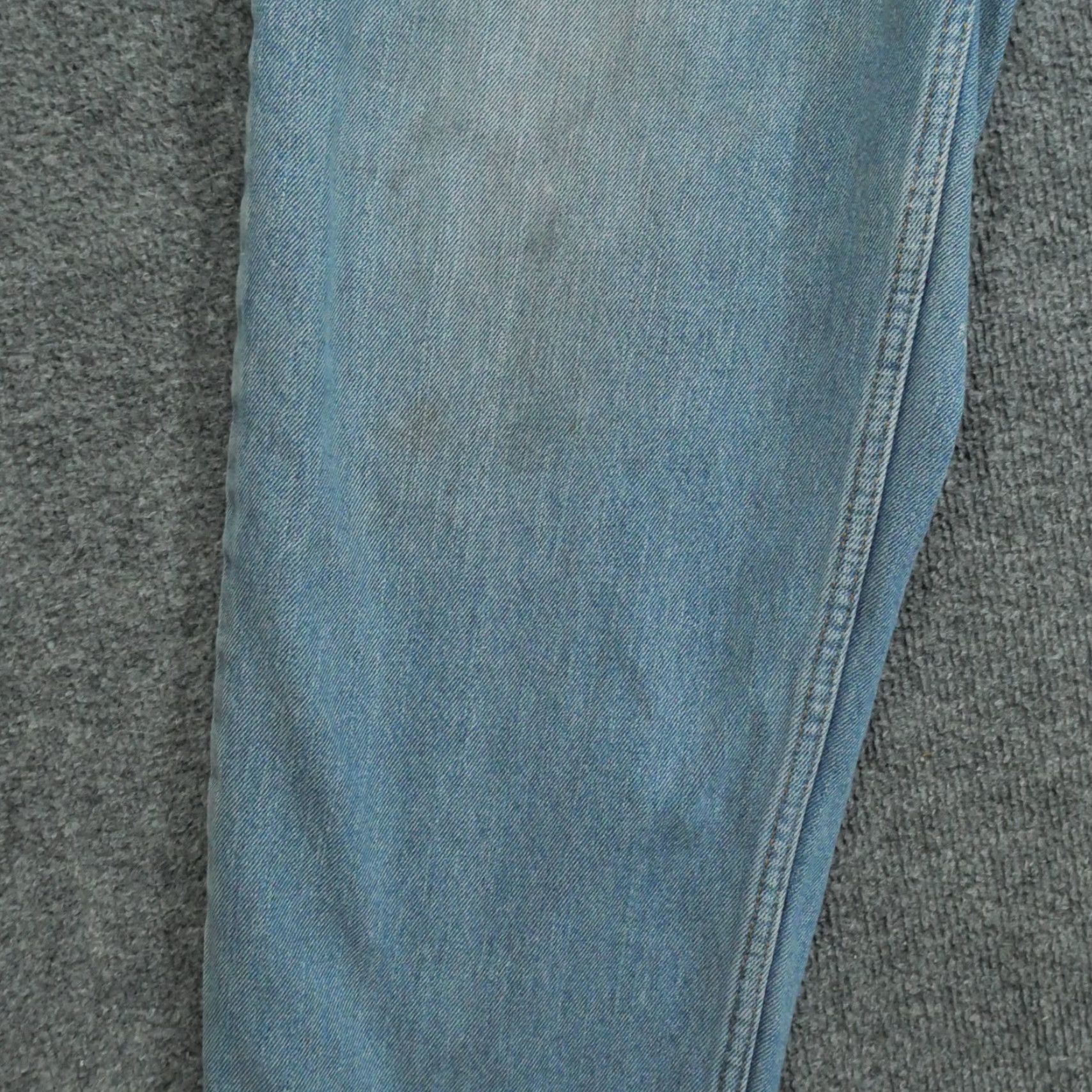 Levi's VINTAGE Levi's 560 Jeans Men 36x34 Blue Distressed Grunge Relaxed Tapered 90s Baggy Denim Casual Size US 36 / EU 52 - 5 Thumbnail