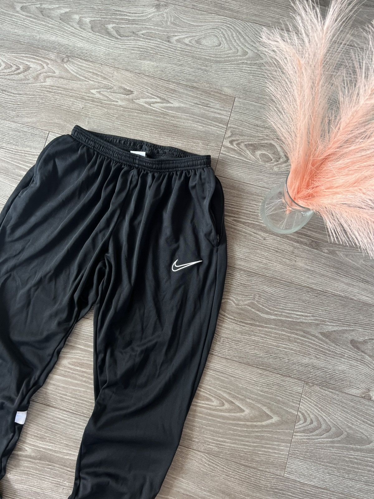 Nike ‼️Nike Classic New Collection Knit Logo Swoosh Joggers‼️ Size US 36 / EU 52 - 3 Thumbnail
