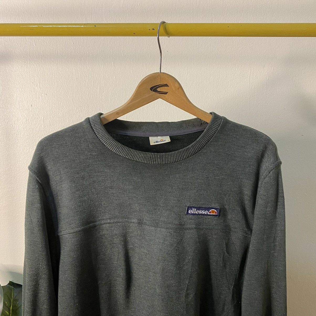 Ellesse × Vintage Vintage 2000s Ellesse Sweatshirt Size US M / EU 48-50 / 2 - 2 Thumbnail